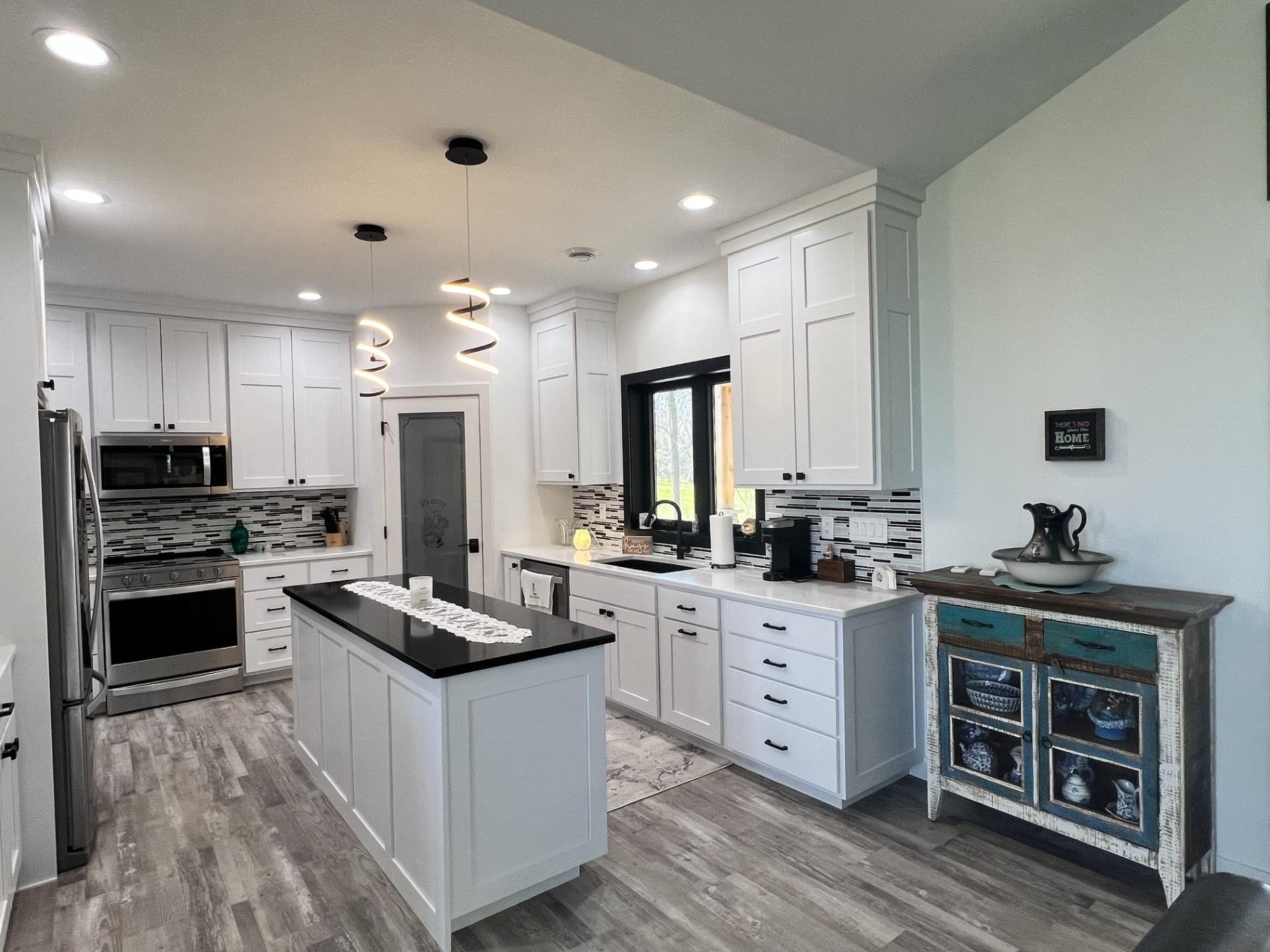 2023 single family home for sale at 4212 S Ida View Court NW in Alexandria, MN — 3 bed, 3 bath (photo 27 of 57)