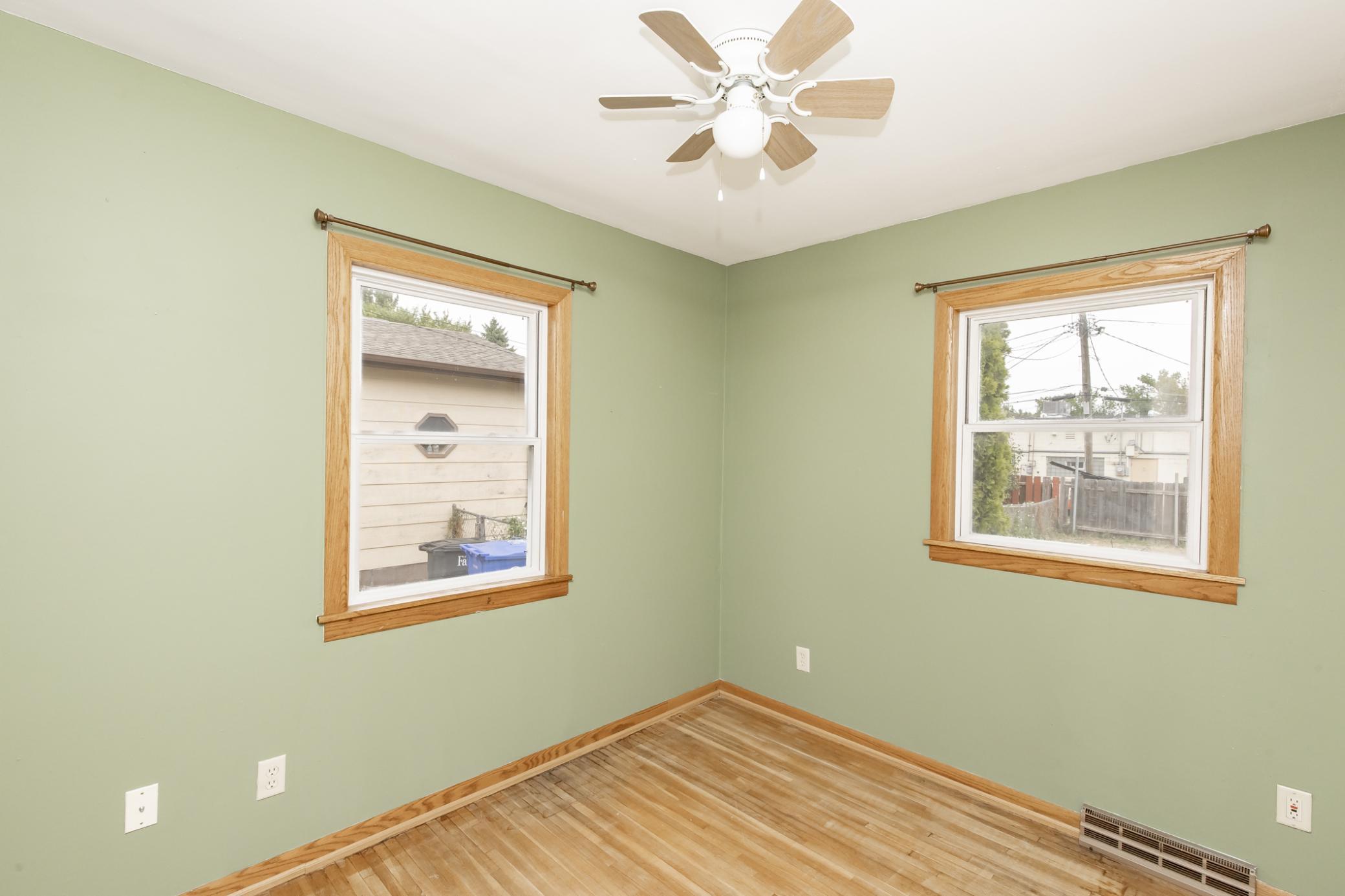 1542 13 1/2 Street S, Fargo ND 58103 - Photo 19 of 47