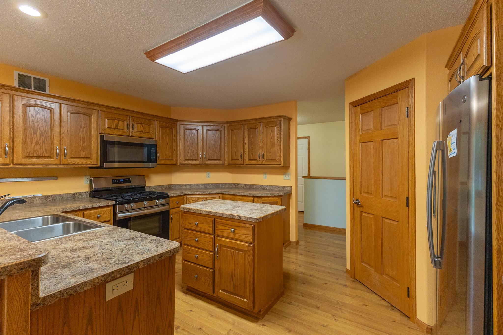 18400 Shorewood Court NW, Bemidji MN 56601 - Photo 21 of 55