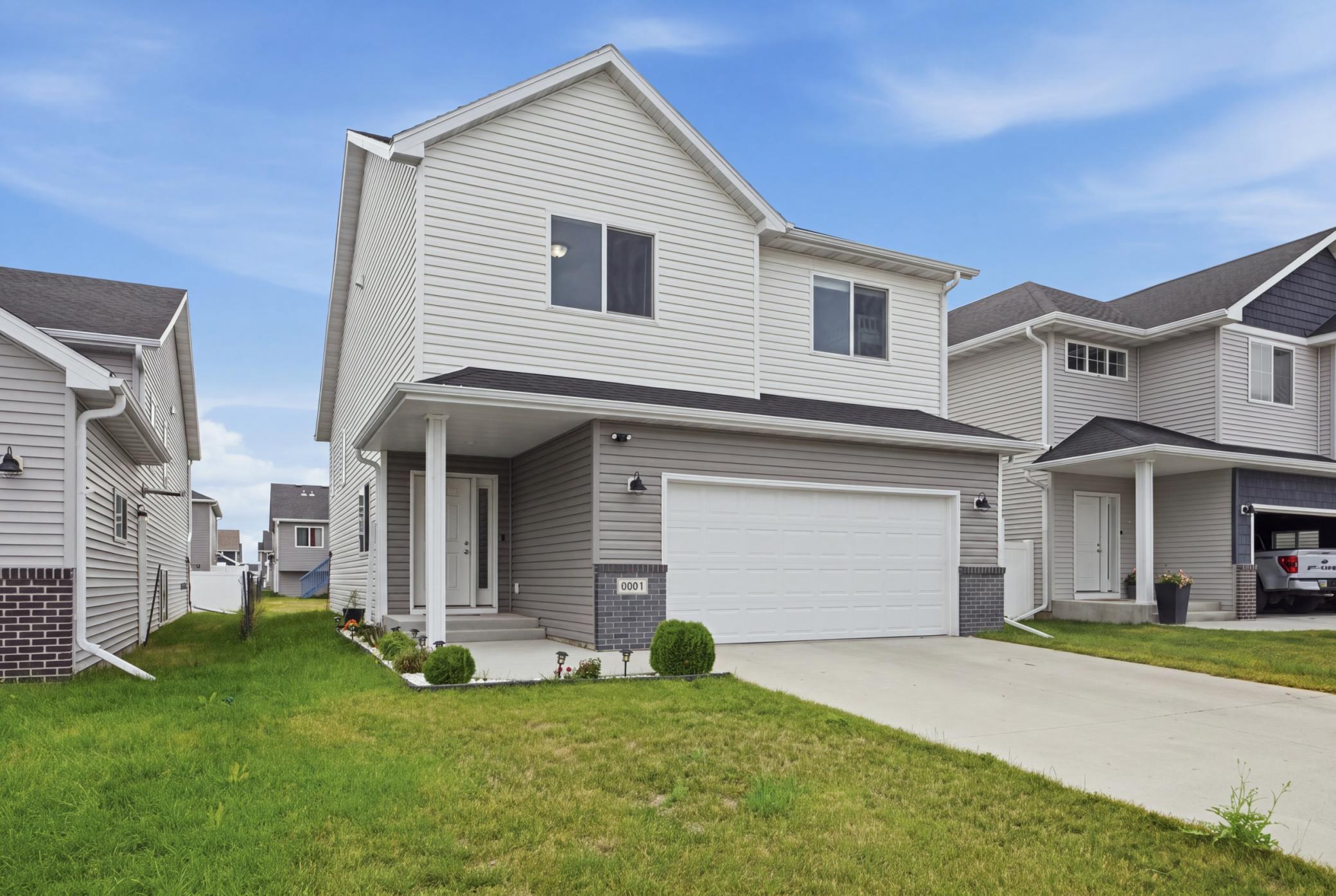 6604 28th Street S, Fargo ND 58104 - Photo 2 of 28
