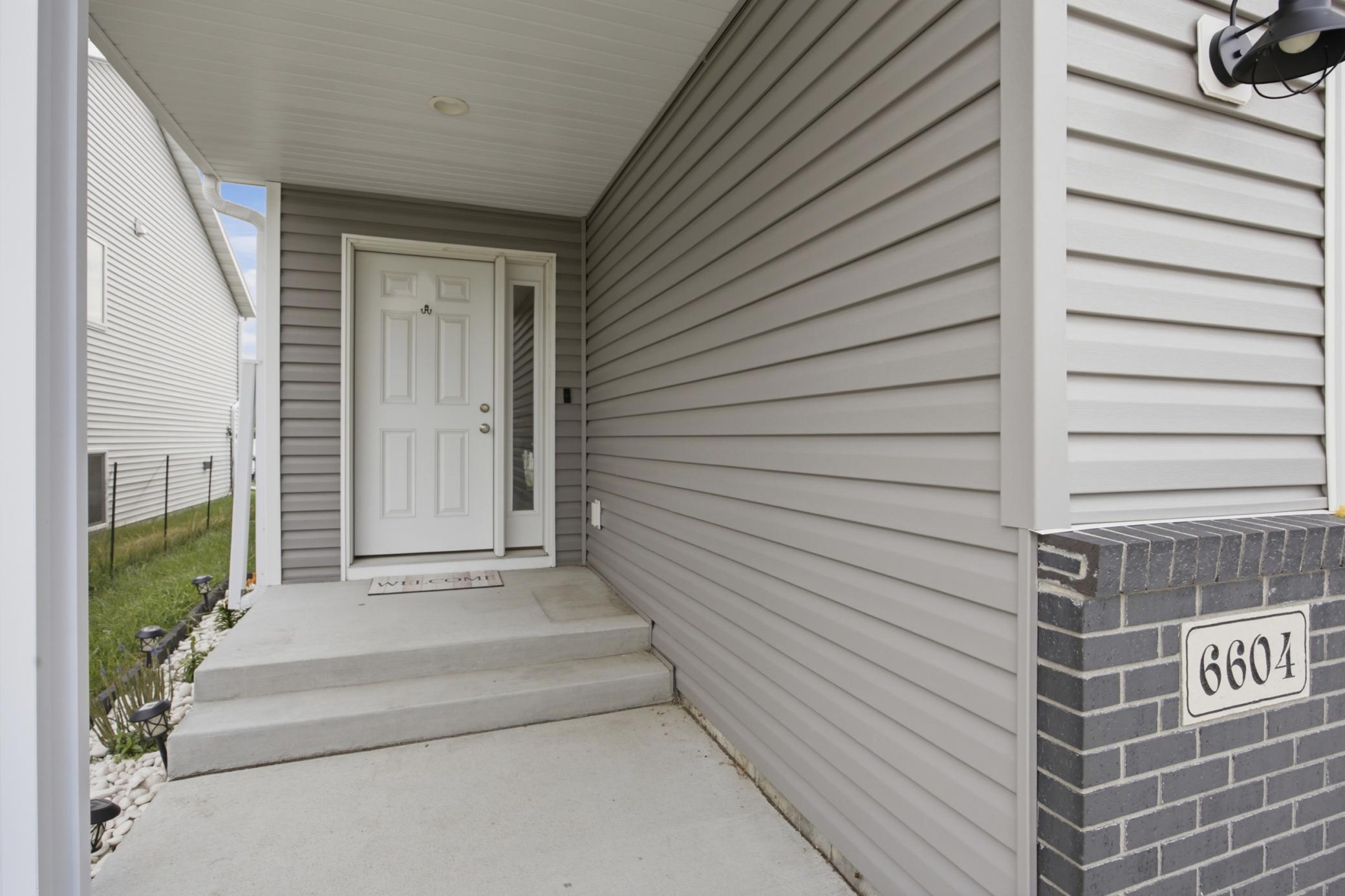 6604 28th Street S, Fargo ND 58104 - Photo 3 of 28