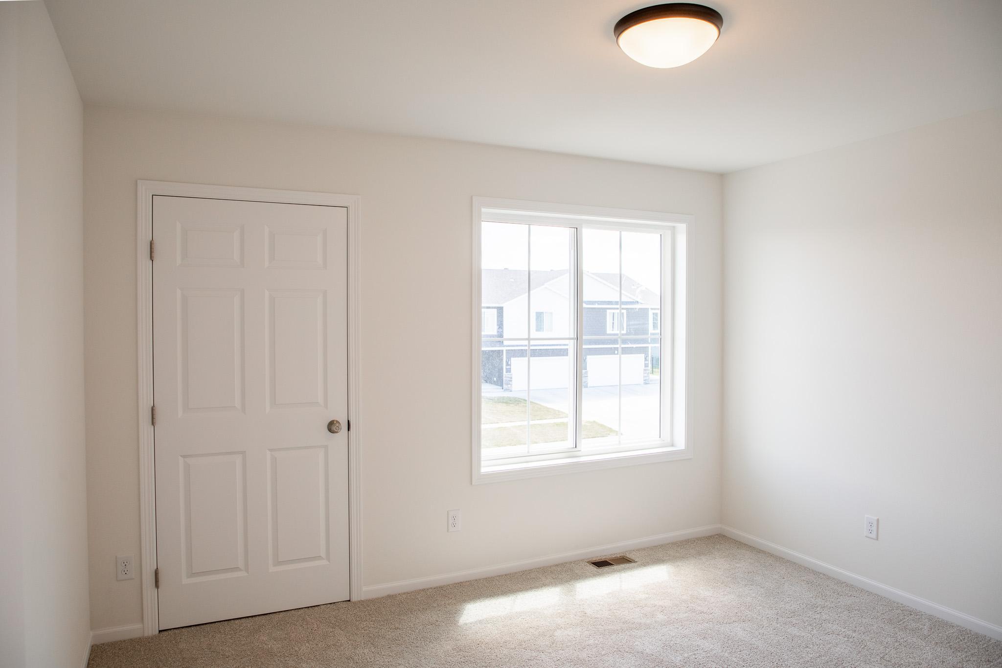 6317 83 Avenue, Horace ND 58047 - Photo 12 of 27