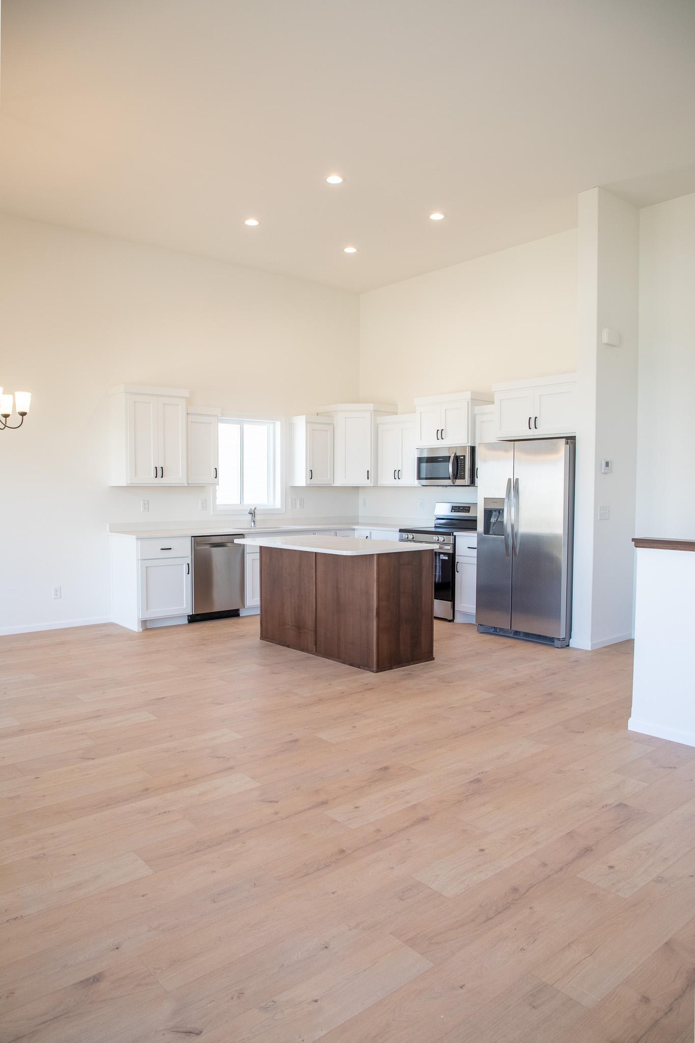 6317 83 Avenue, Horace ND 58047 - Photo 5 of 27