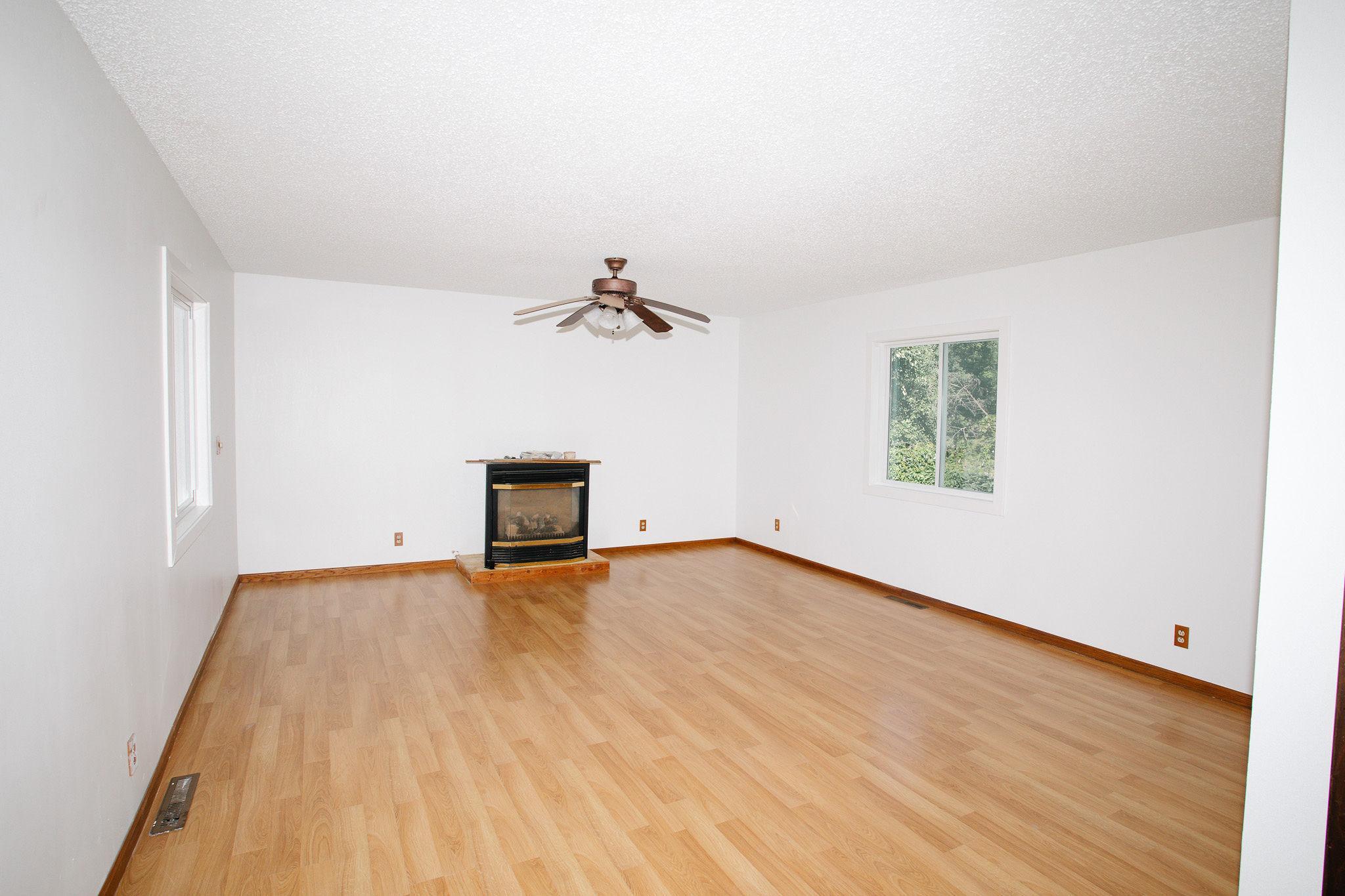 1933 single family home for sale at 11268 Cohen Loop NW in Bemidji, MN — 3 bed, 2 bath (photo 6 of 40)