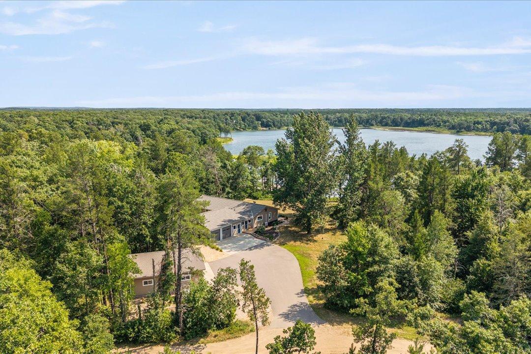 2005 single family home for sale at 1565 Stallion Road SW in Pillager, MN — 3 bed, 2 bath (photo 2 of 59)