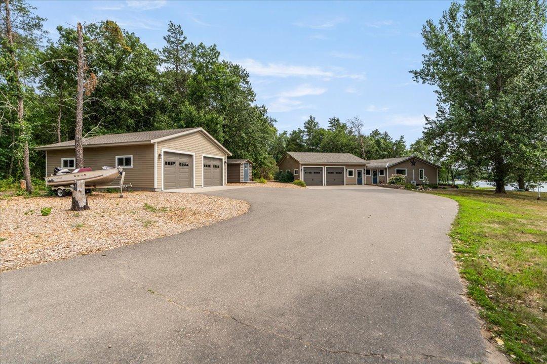 2005 single family home for sale at 1565 Stallion Road SW in Pillager, MN — 3 bed, 2 bath (photo 27 of 59)