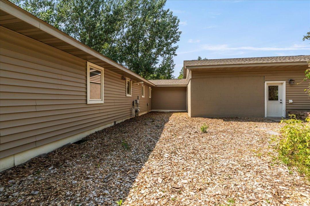 2005 single family home for sale at 1565 Stallion Road SW in Pillager, MN — 3 bed, 2 bath (photo 38 of 59)