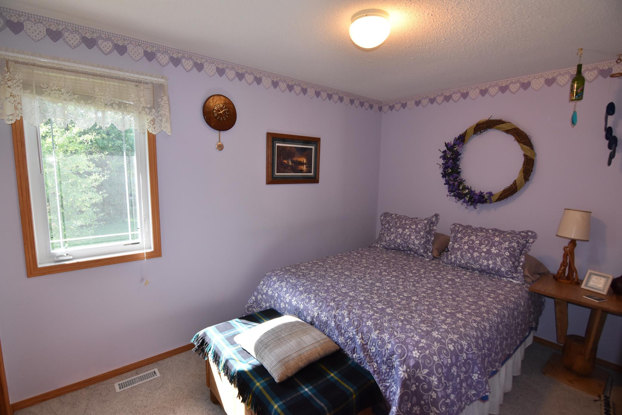 1999 single family home for sale at 220 4th Avenue SW in Baudette, MN — 3 bed, 2 bath (photo 21 of 34)