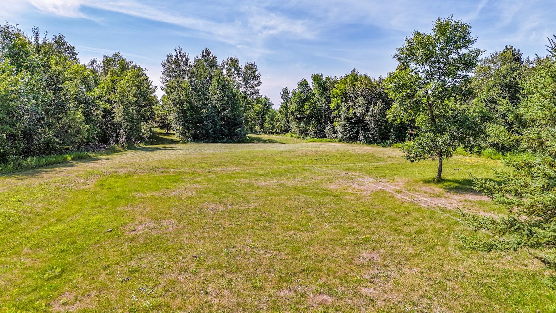 2004 single family home for sale at 19400 Woodland Circle in Detroit Lakes, MN — 3 bed, 2 bath (photo 12 of 25)
