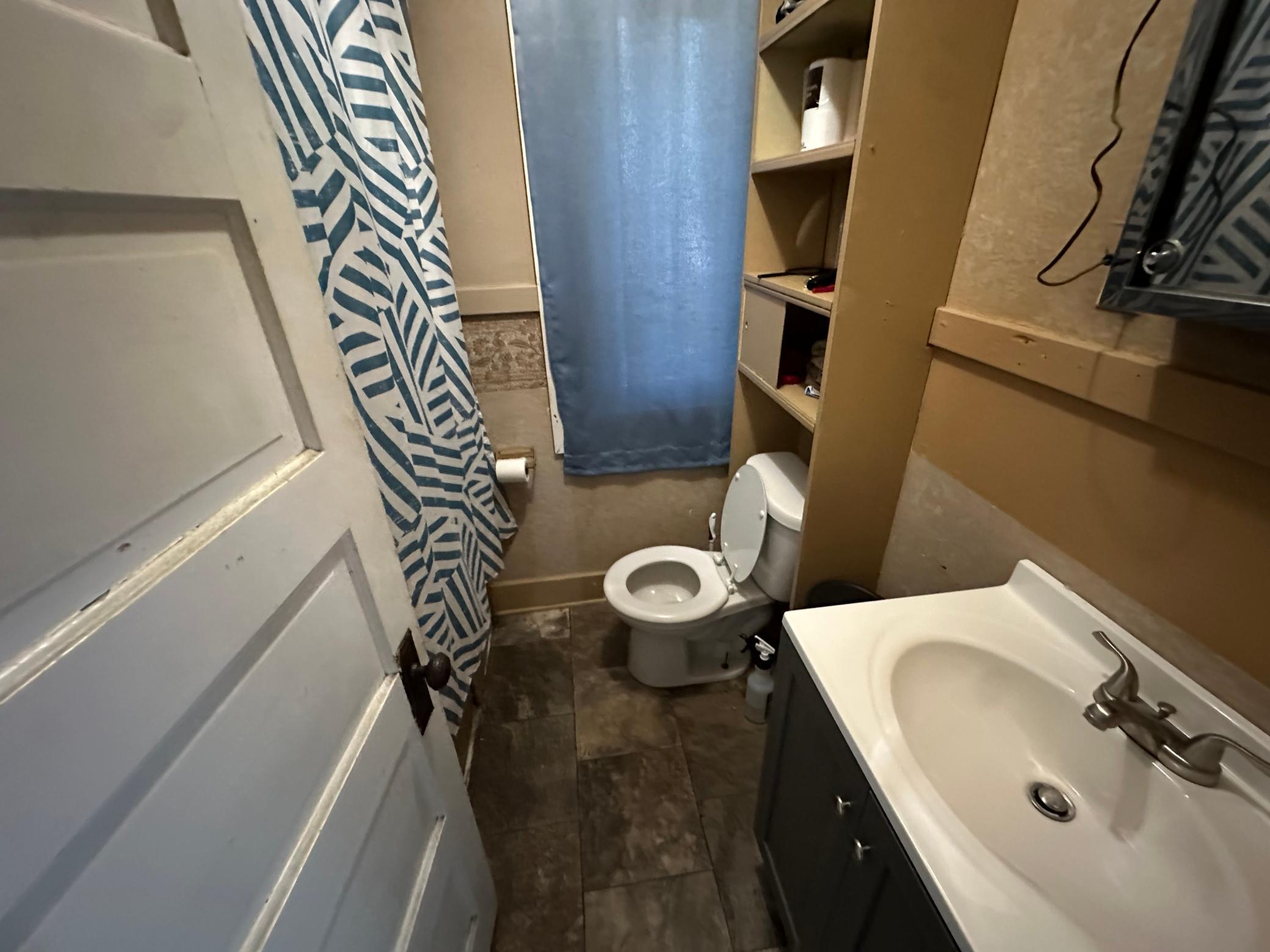 1917 single family home for sale at 824 Labree Avenue N in Thief River Falls, MN — 2 bed, 1 bath (photo 11 of 11)