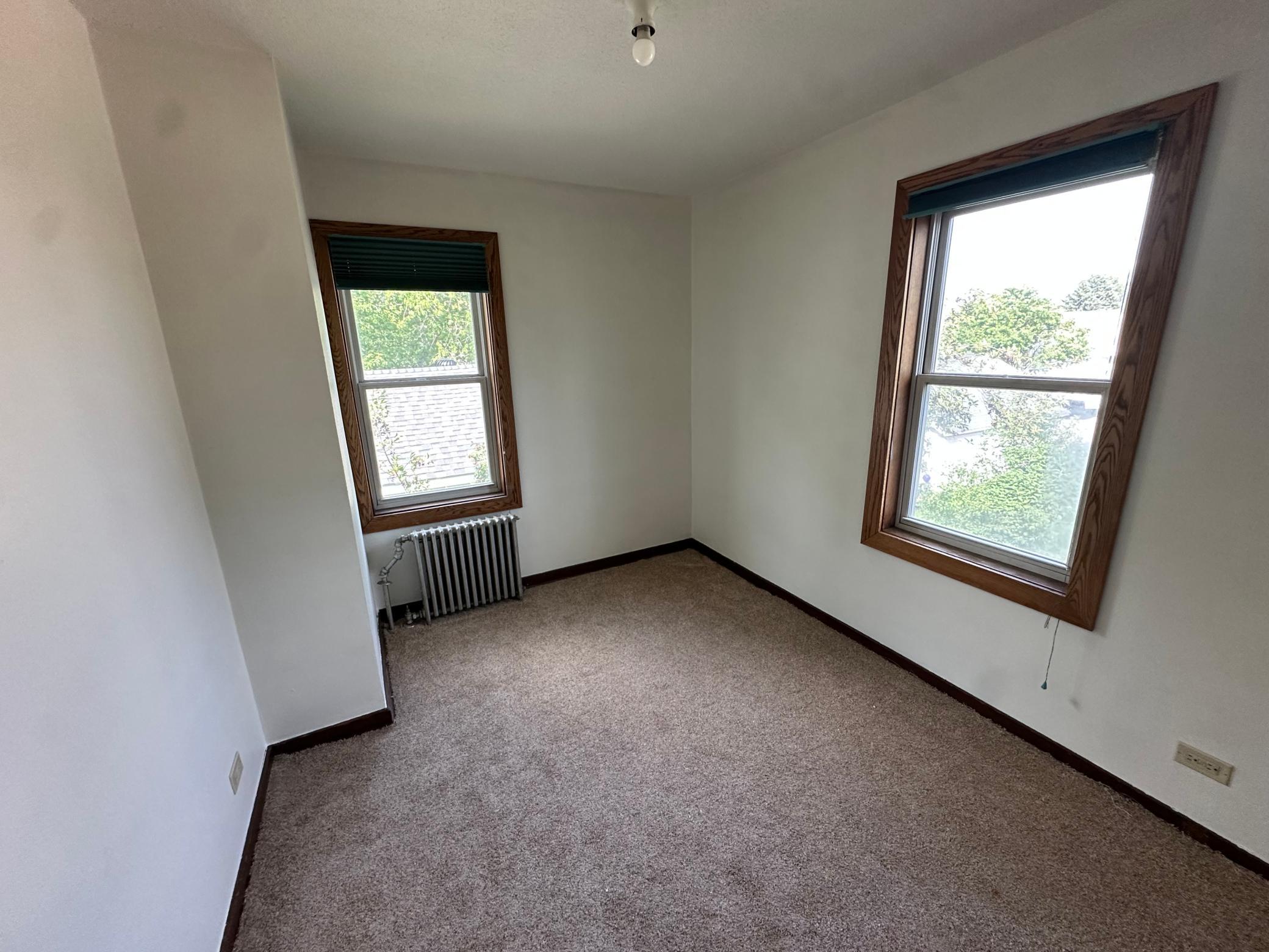 1934 triplex for sale at 510 Arnold Avenue N in Thief River Falls, MN — 4 bed, 3 bath (photo 10 of 14)