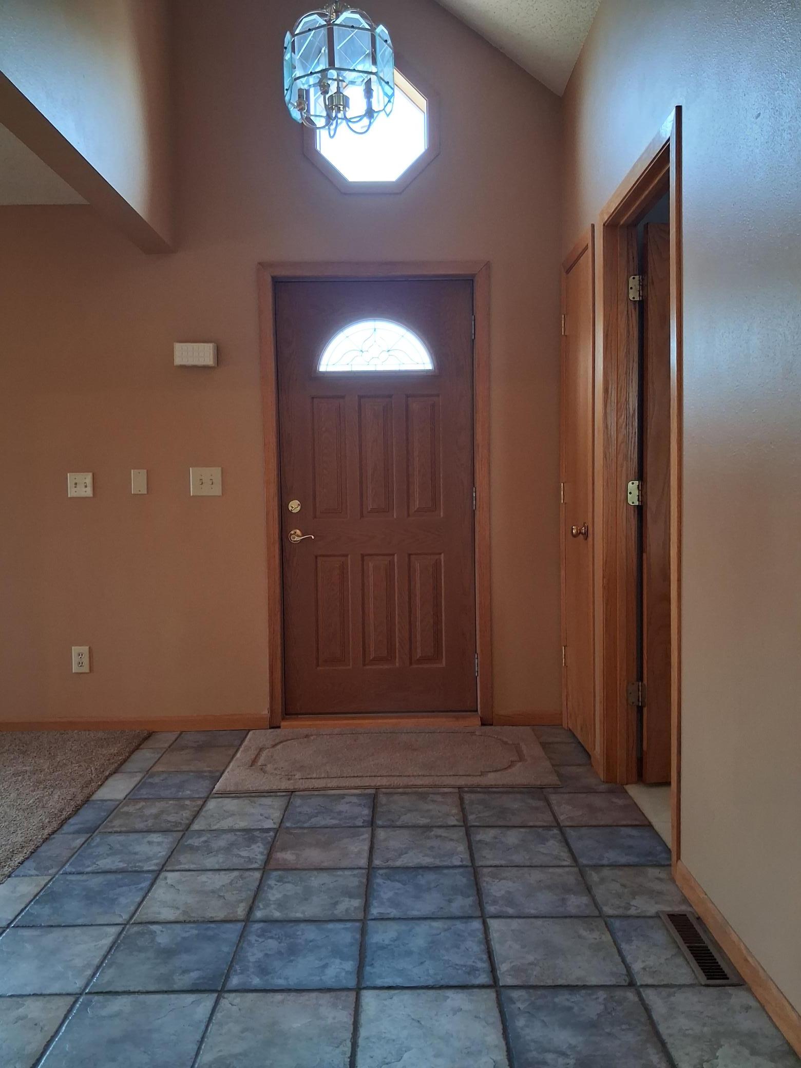 3325 Lakewood Drive, Fergus Falls MN 56537 - Photo 16 of 37