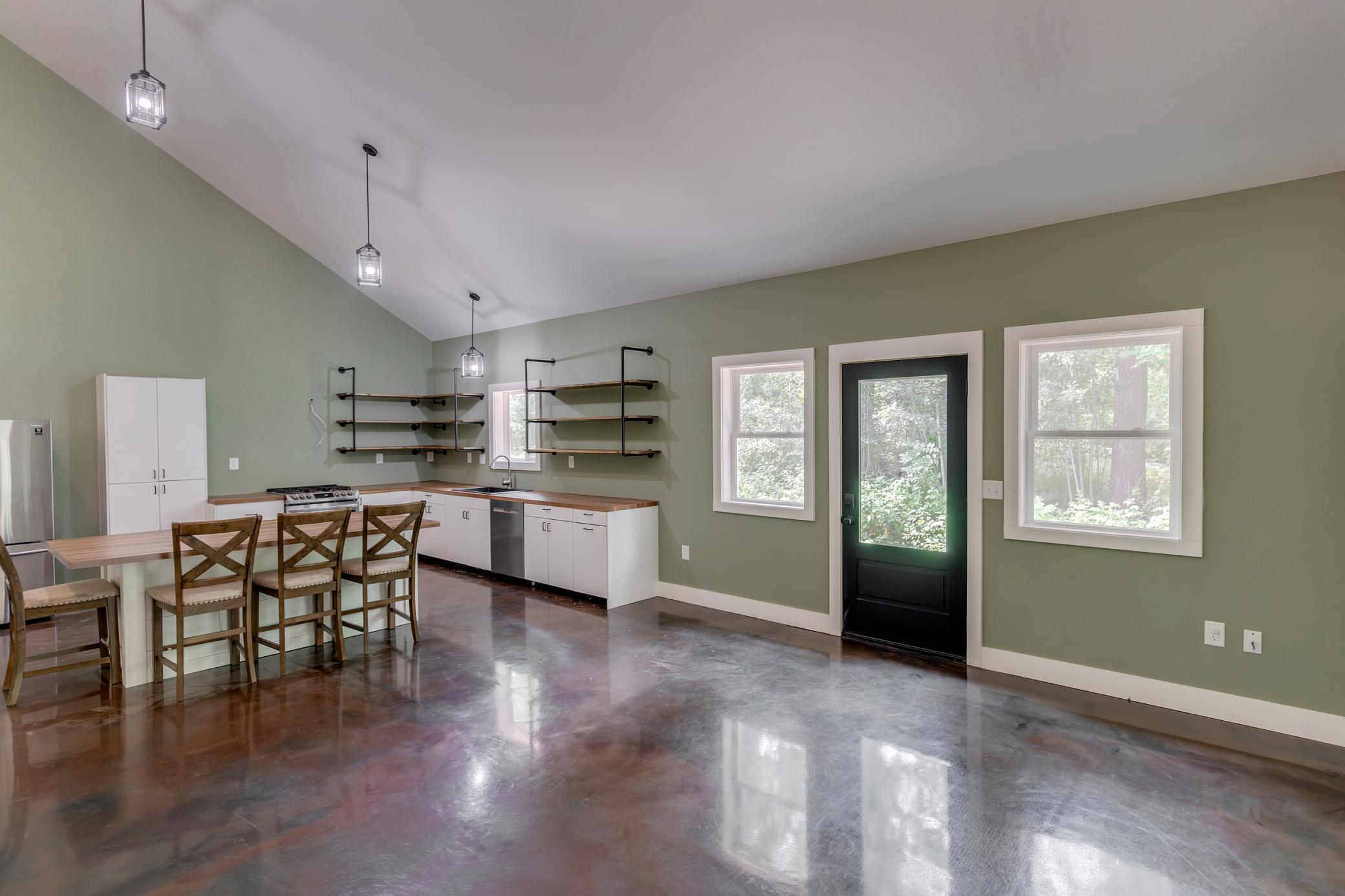 2021 single family home for sale at 9598 Ossawinnamakee Road in Pequot Lakes, MN — 3 bed, 1 bath (photo 12 of 31)