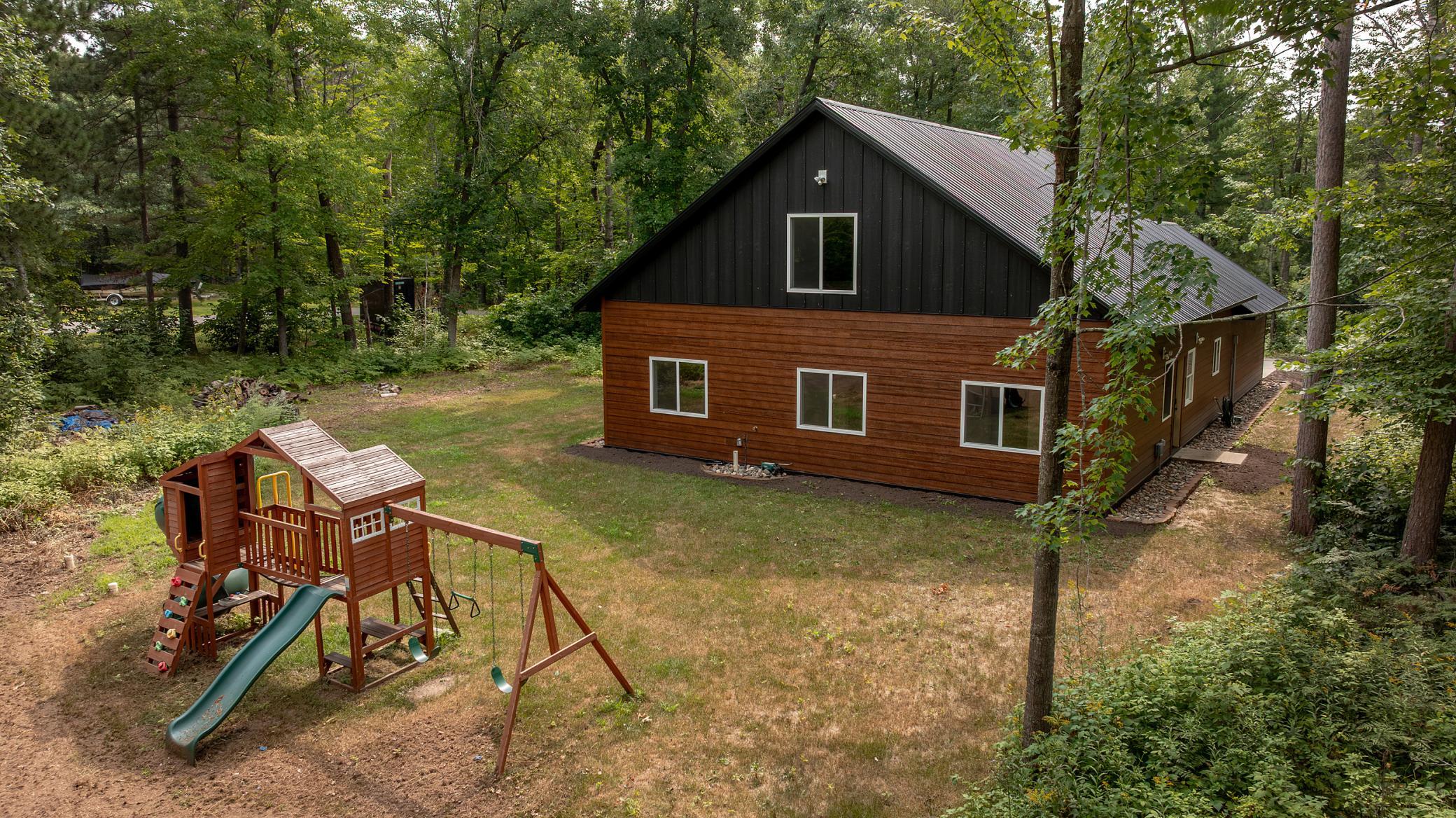 2021 single family home for sale at 9598 Ossawinnamakee Road in Pequot Lakes, MN — 3 bed, 1 bath (photo 30 of 31)