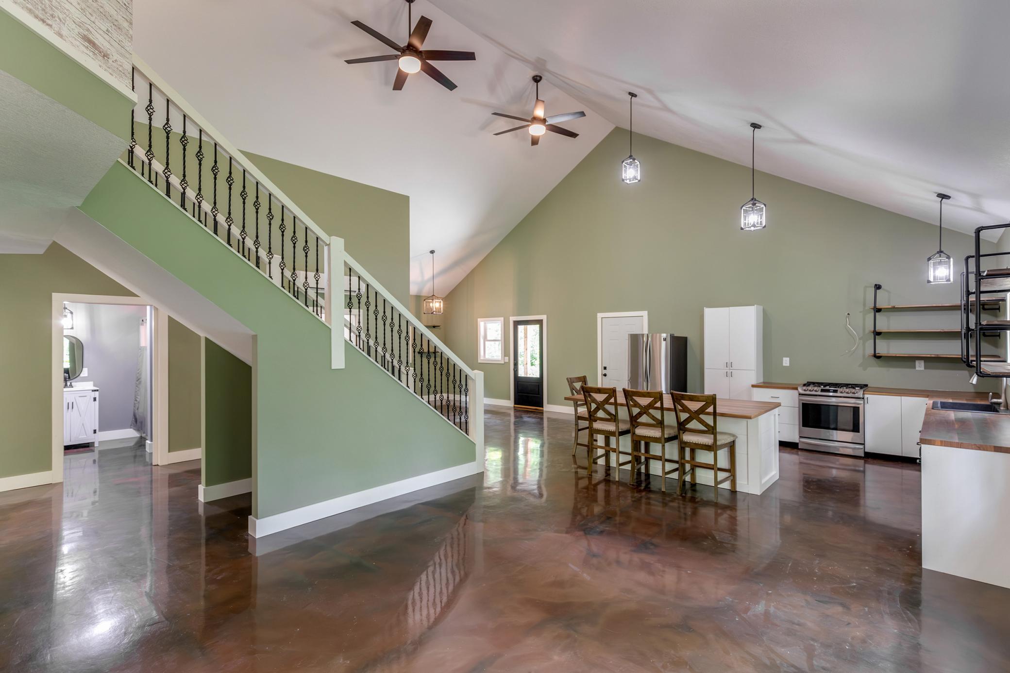 2021 single family home for sale at 9598 Ossawinnamakee Road in Pequot Lakes, MN — 3 bed, 1 bath (photo 8 of 31)