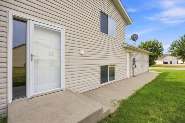 1669 6th Street W, West Fargo ND 58078 - Photo 2 of 24