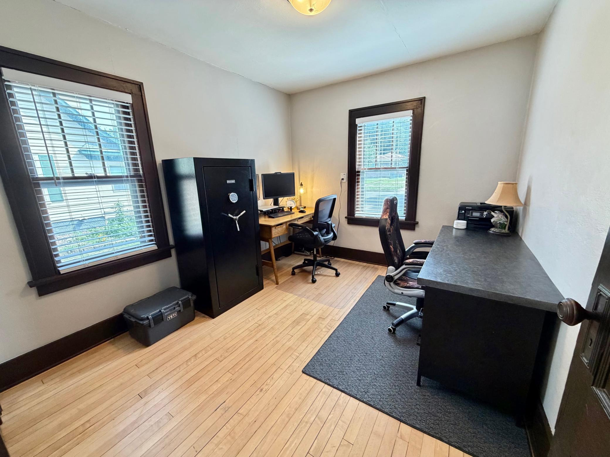 719 N Broadway, Fergus Falls MN 56537 - Photo 13 of 33