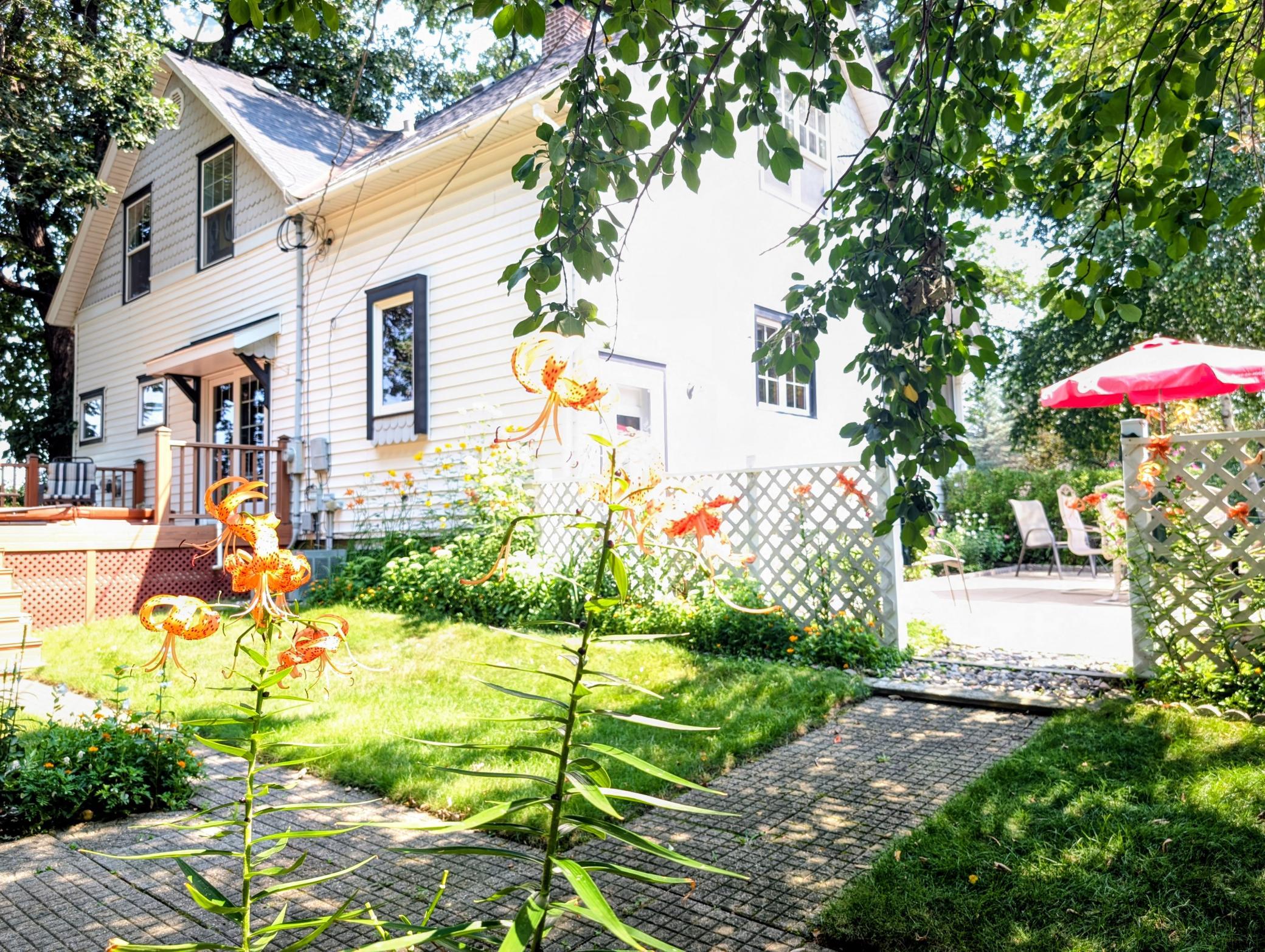1901 single family home for sale at 525 2nd Avenue SE in Long Prairie, MN — 4 bed, 3 bath (photo 4 of 78)