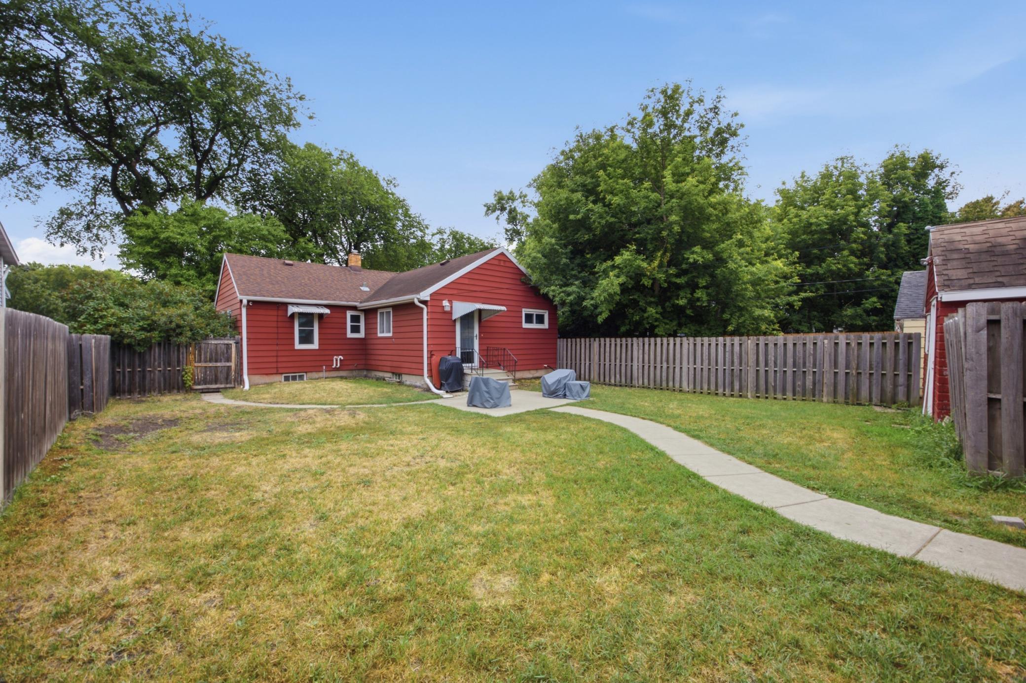1614 9th Street N, Fargo ND 58102 - Photo 22 of 24