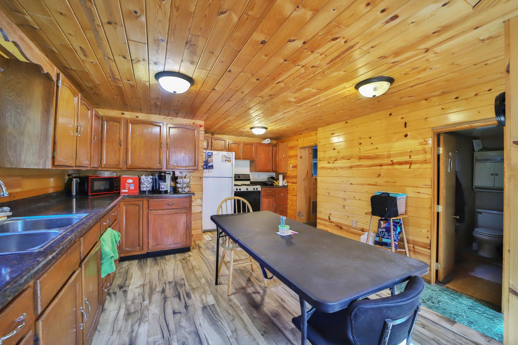 624 N 10th Street, Brainerd MN 56401 - Photo 3 of 33