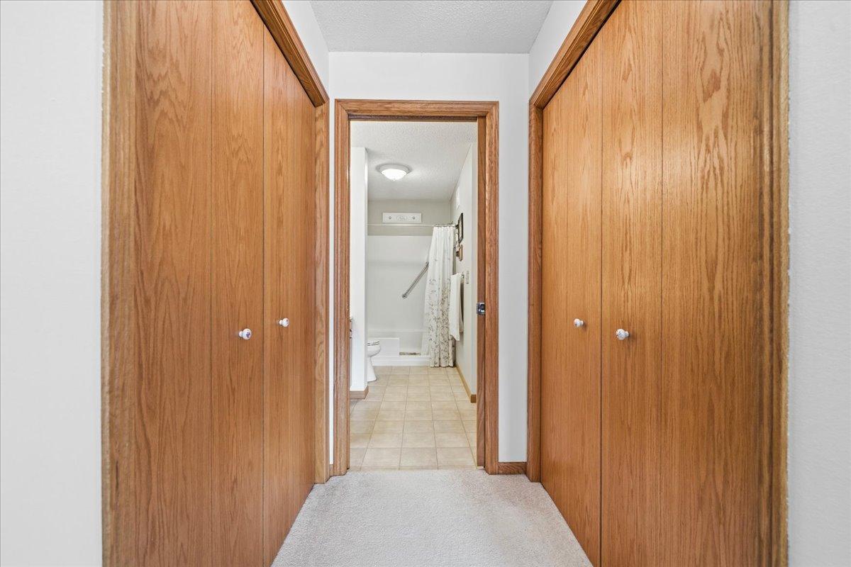 912 Hawthorne Street, Unit 104, Alexandria MN 56308 - Photo 28 of 43