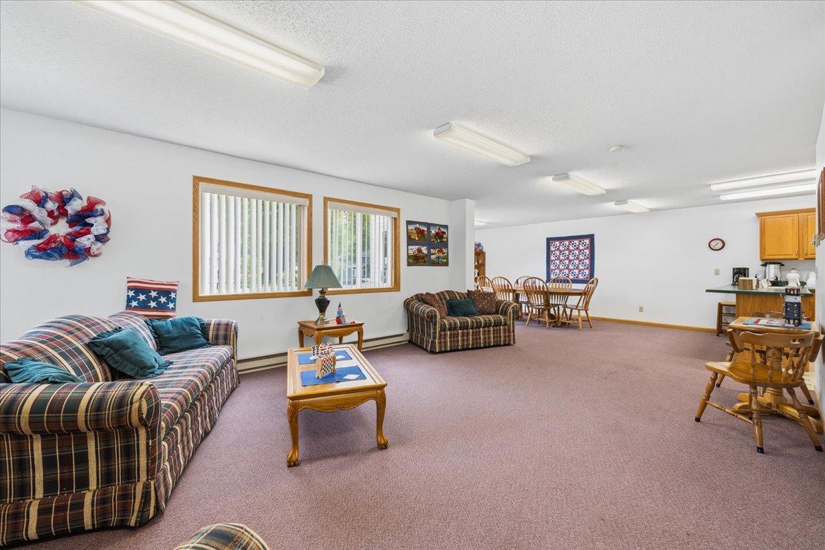 912 Hawthorne Street, Unit 104, Alexandria MN 56308 - Photo 36 of 43