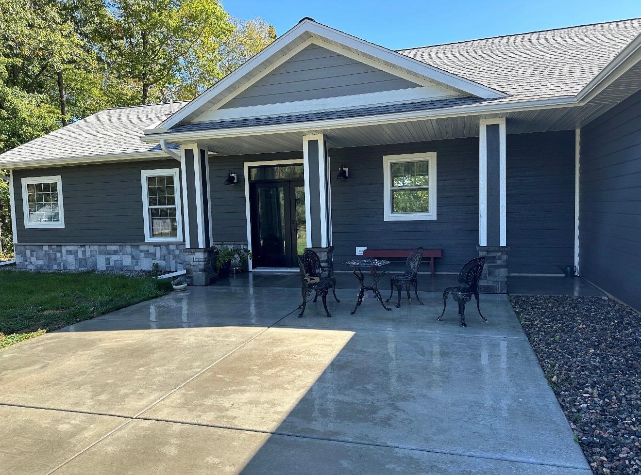 2019 single family home for sale at 33231 Sky West Trail in Grand Rapids, MN — 4 bed, 2 bath (photo 2 of 32)