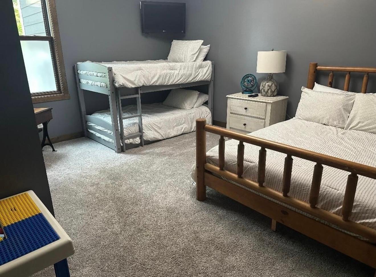 2019 single family home for sale at 33231 Sky West Trail in Grand Rapids, MN — 4 bed, 2 bath (photo 12 of 32)