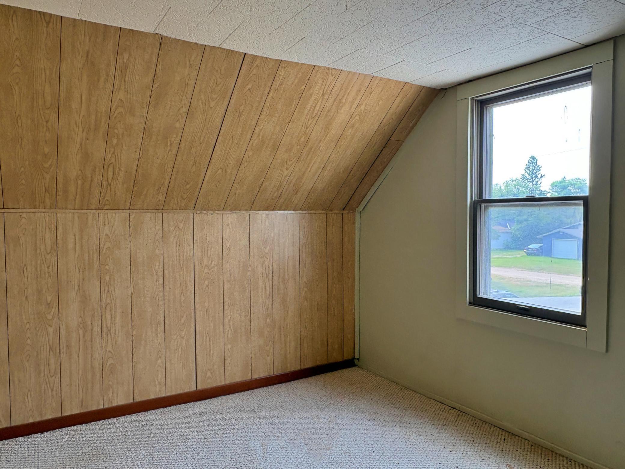 1930 single family home for sale at 614 2nd Street W in Park Rapids, MN — 3 bed, 1 bath (photo 11 of 23)