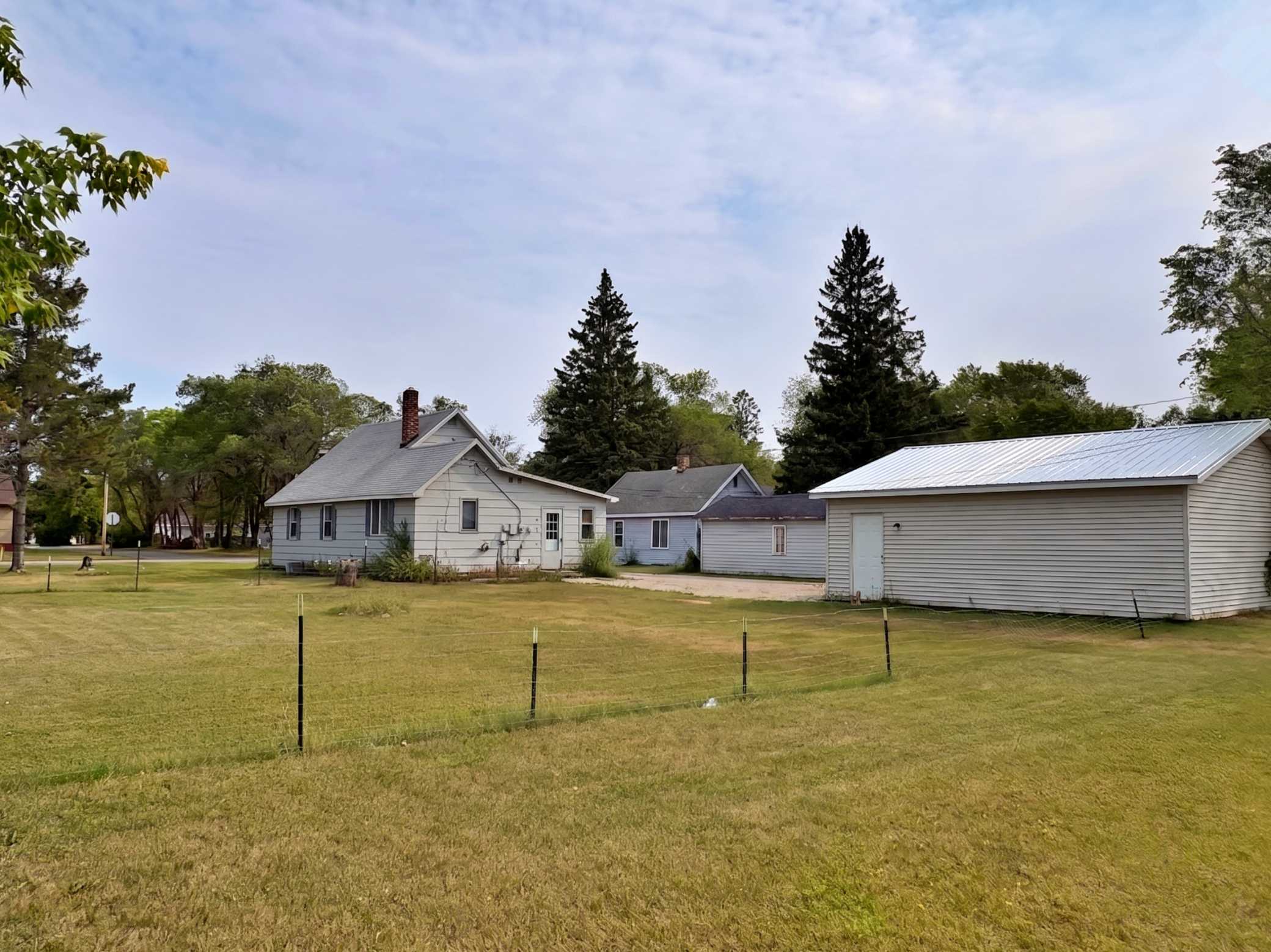 1930 single family home for sale at 614 2nd Street W in Park Rapids, MN — 3 bed, 1 bath (photo 20 of 23)