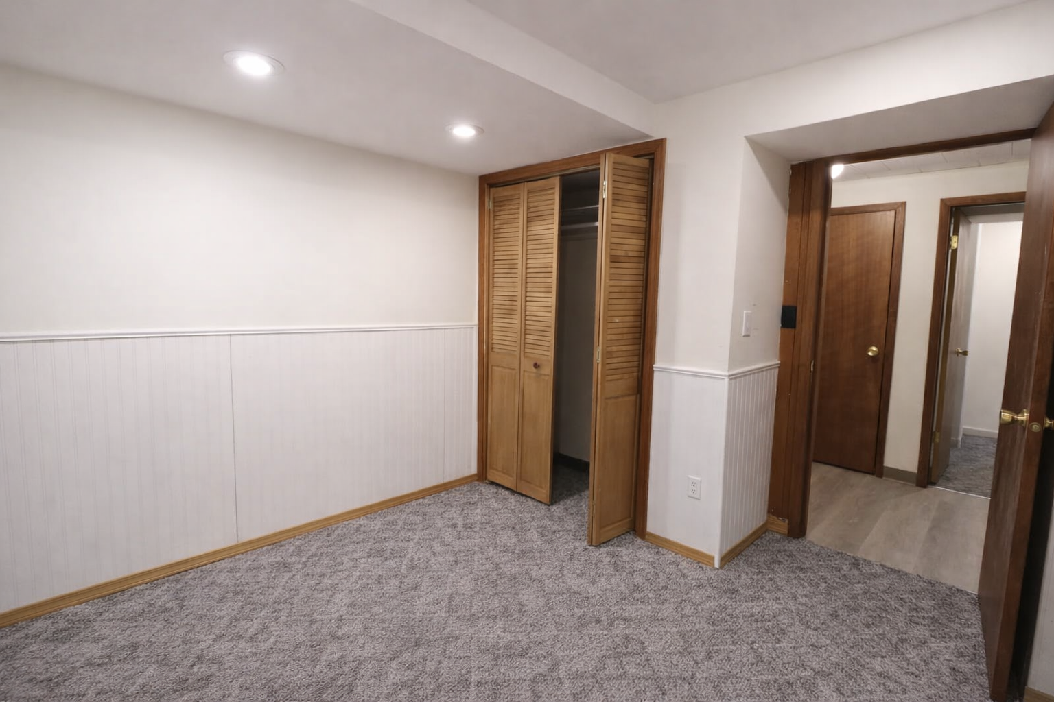 420 14th Street S, Moorhead MN 56560 - Photo 12 of 52