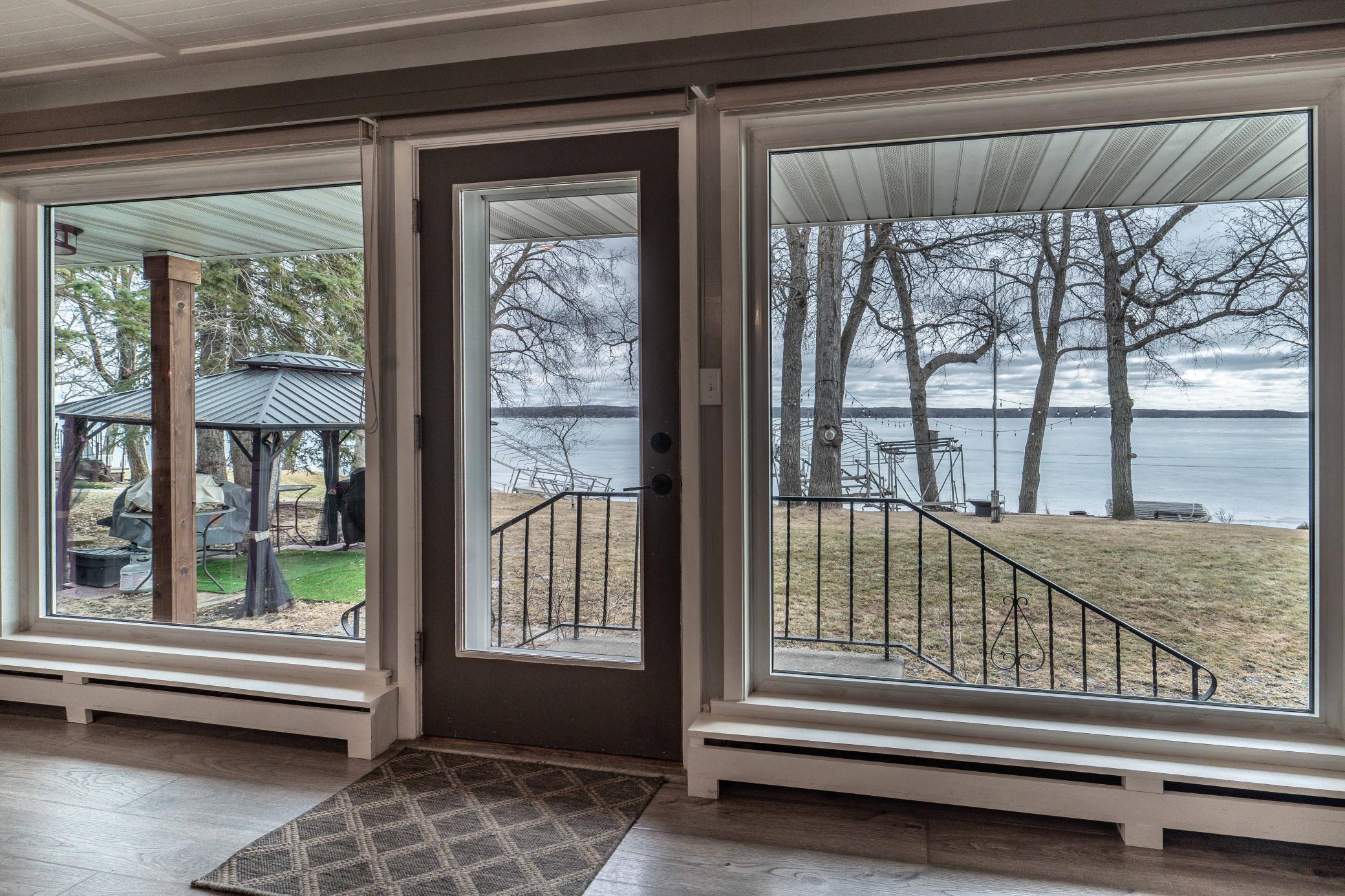 1961 single family home for sale at 736 Shorewood Drive in Detroit Lakes, MN — 4 bed, 3 bath (photo 16 of 90)