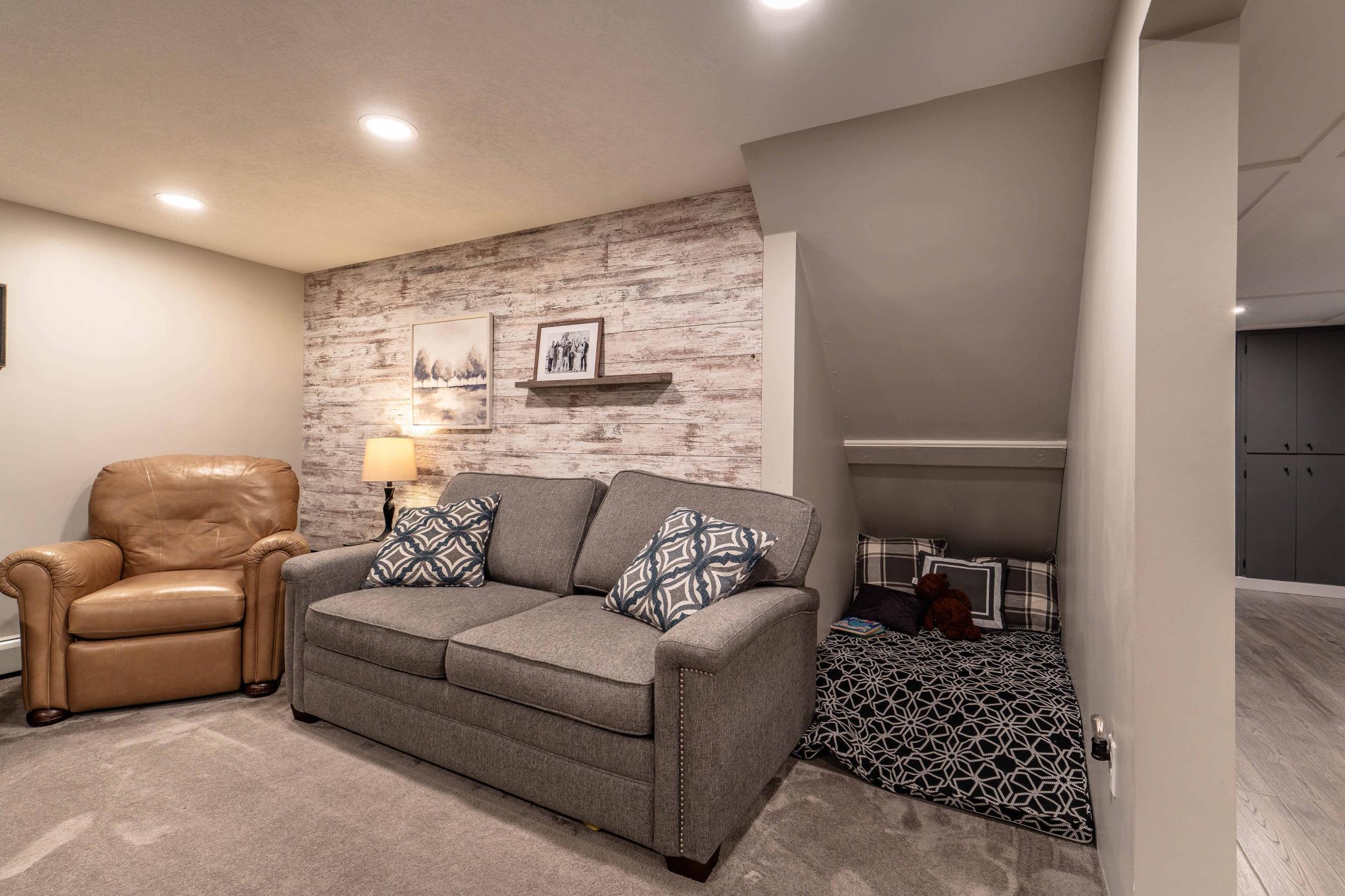 1961 single family home for sale at 736 Shorewood Drive in Detroit Lakes, MN — 4 bed, 3 bath (photo 43 of 90)