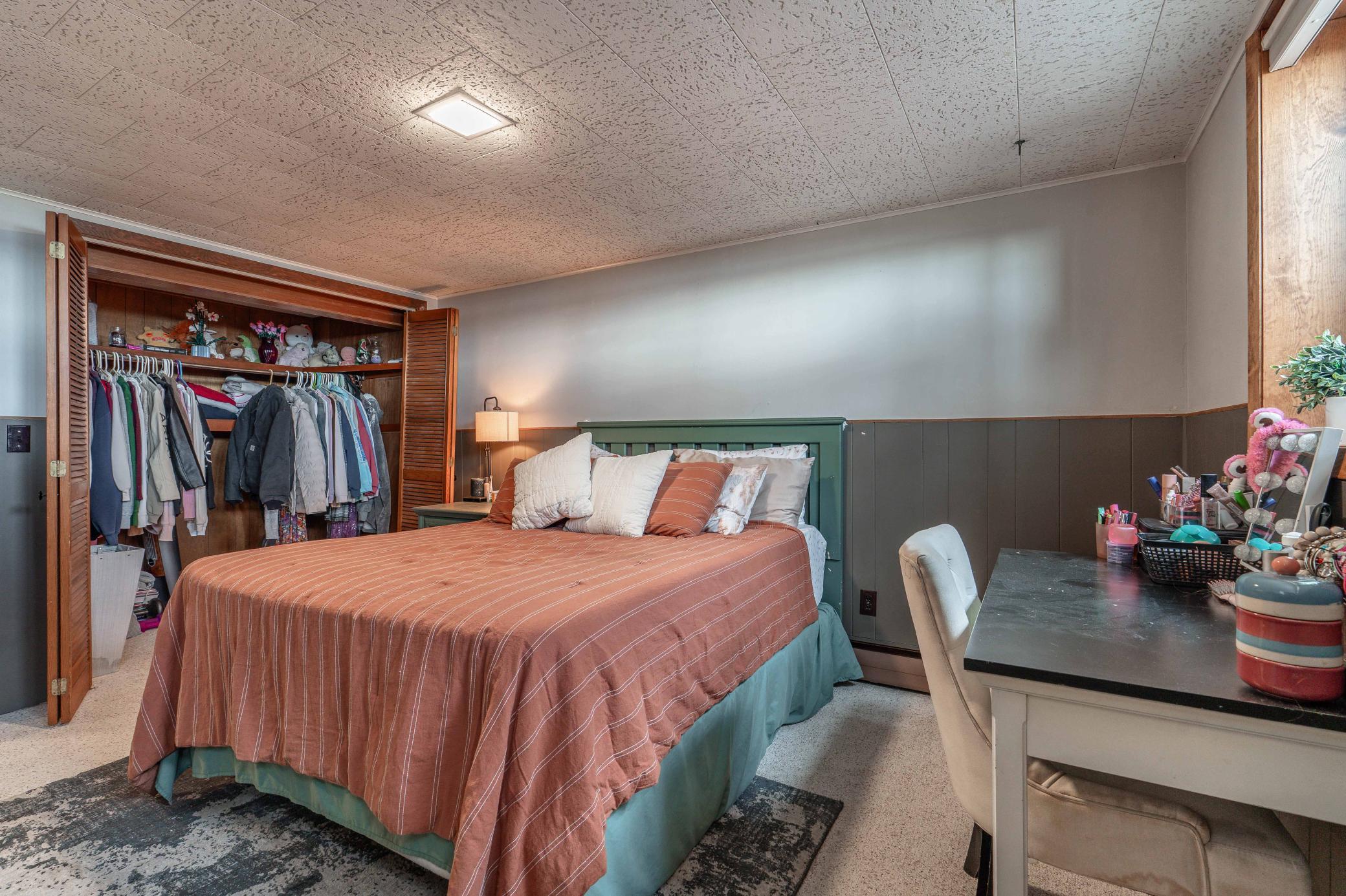 1961 single family home for sale at 736 Shorewood Drive in Detroit Lakes, MN — 4 bed, 3 bath (photo 48 of 90)