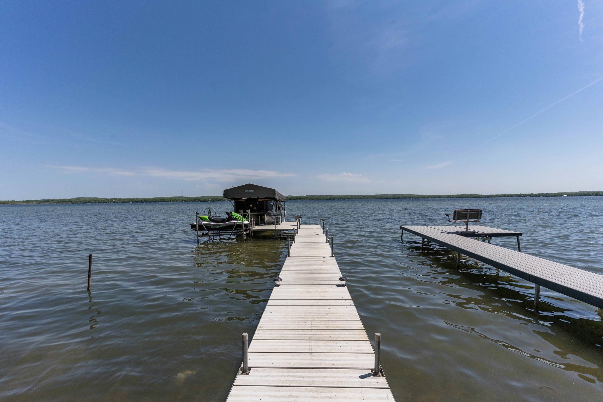 736 Shorewood Drive, Detroit Lakes MN 56501 - Photo 7 of 32