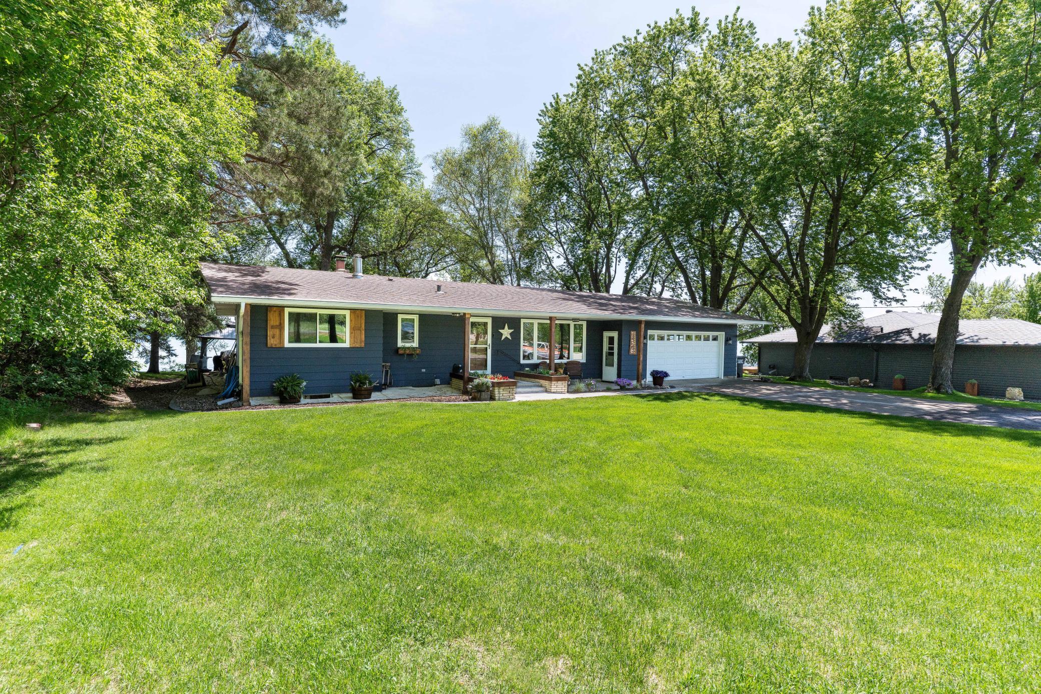 736 Shorewood Drive, Detroit Lakes MN 56501 - Photo 9 of 32