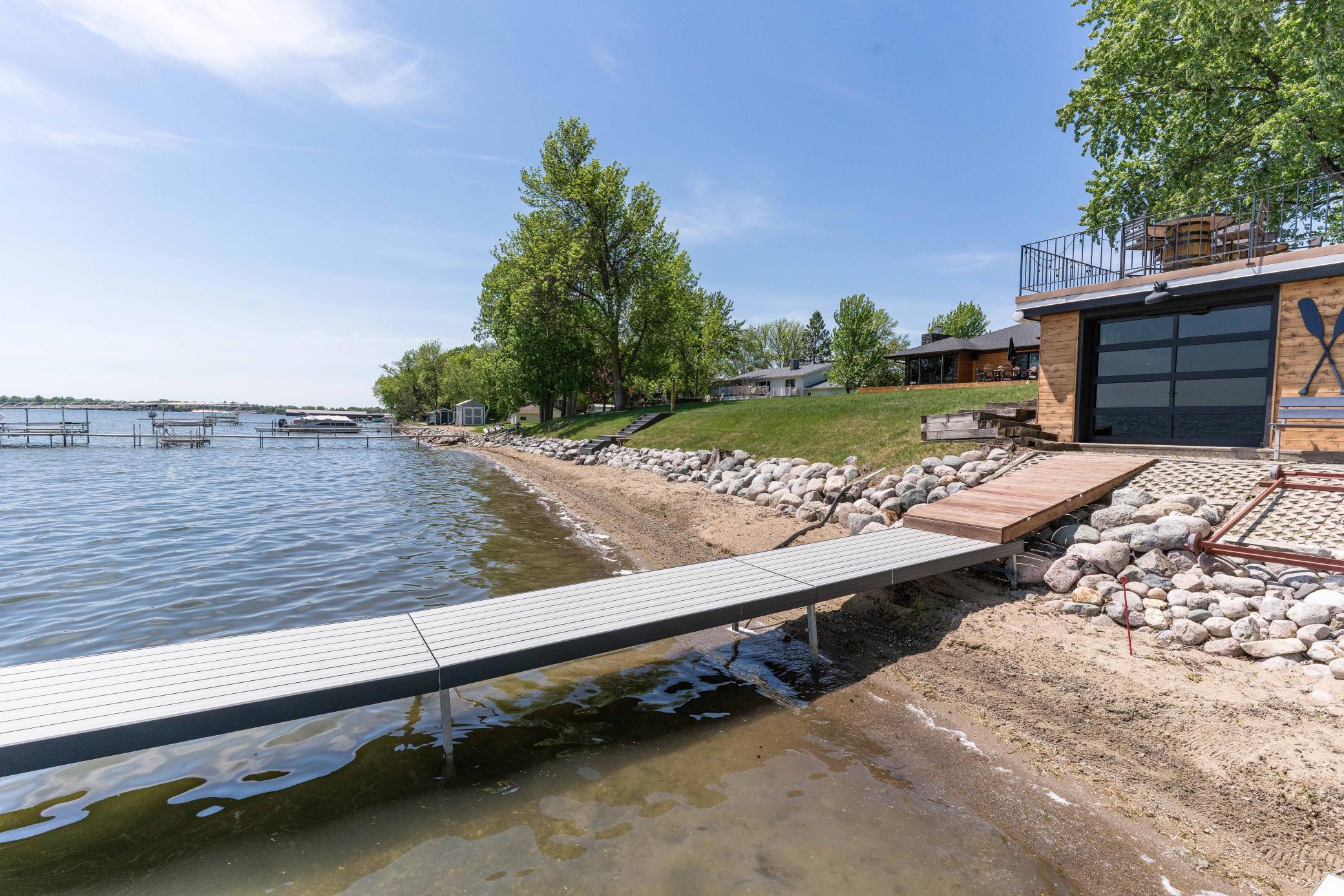 736 Shorewood Drive, Detroit Lakes MN 56501 - Photo 17 of 32