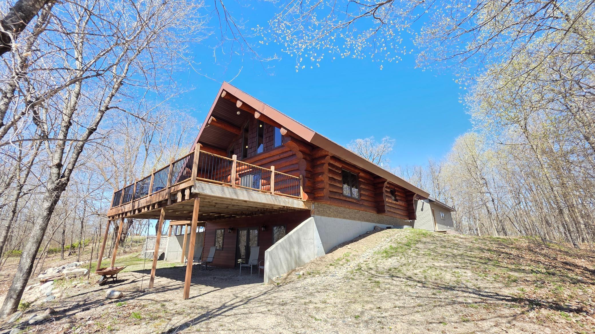 2016 single family home for sale at 46174B County Highway 35 in Vergas, MN — 3 bed, 4 bath (photo 4 of 11)