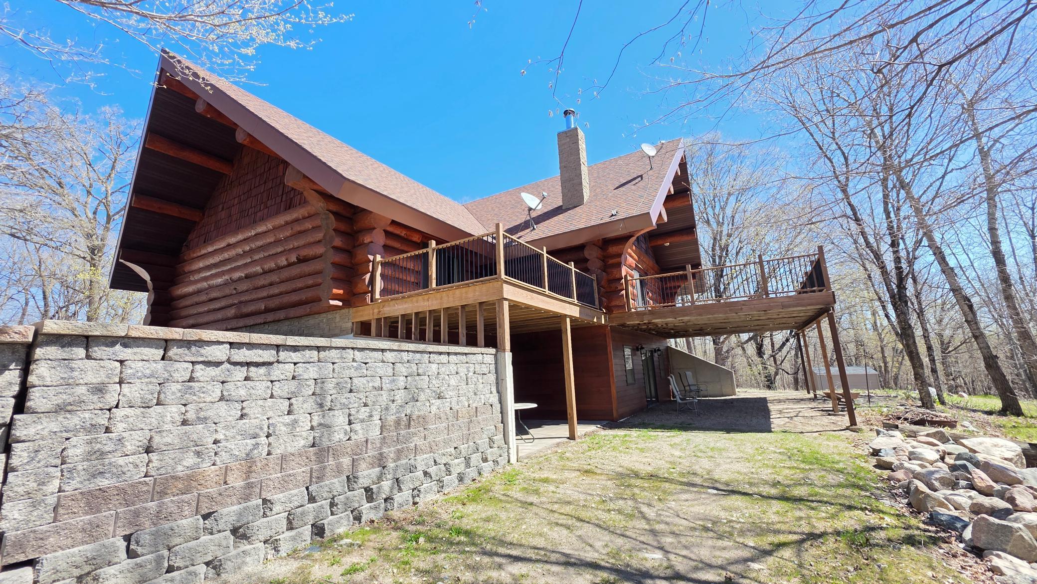 2016 single family home for sale at 46174B County Highway 35 in Vergas, MN — 3 bed, 4 bath (photo 5 of 11)