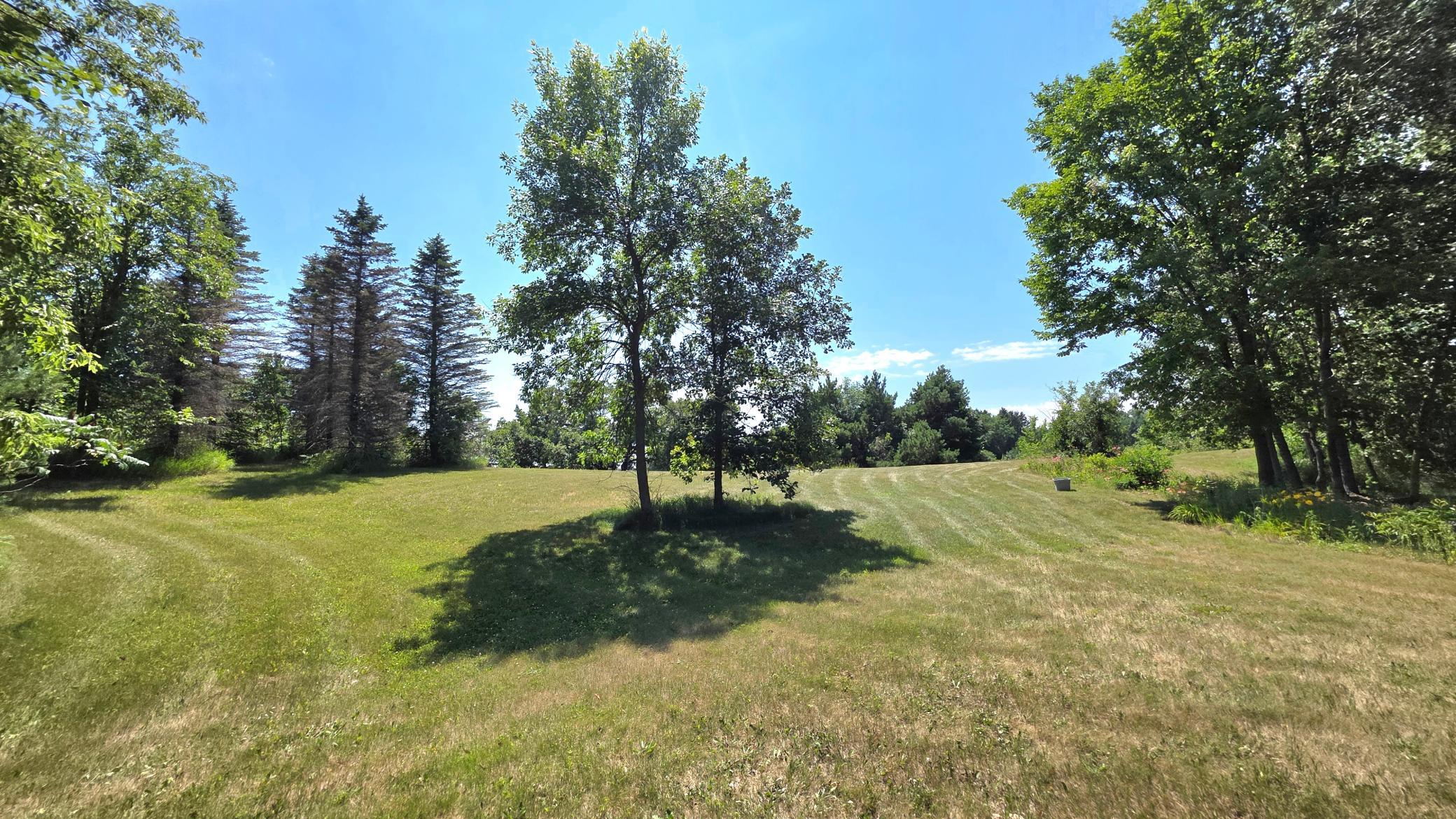 2016 single family home for sale at 46174B County Highway 35 in Vergas, MN — 3 bed, 4 bath (photo 9 of 11)