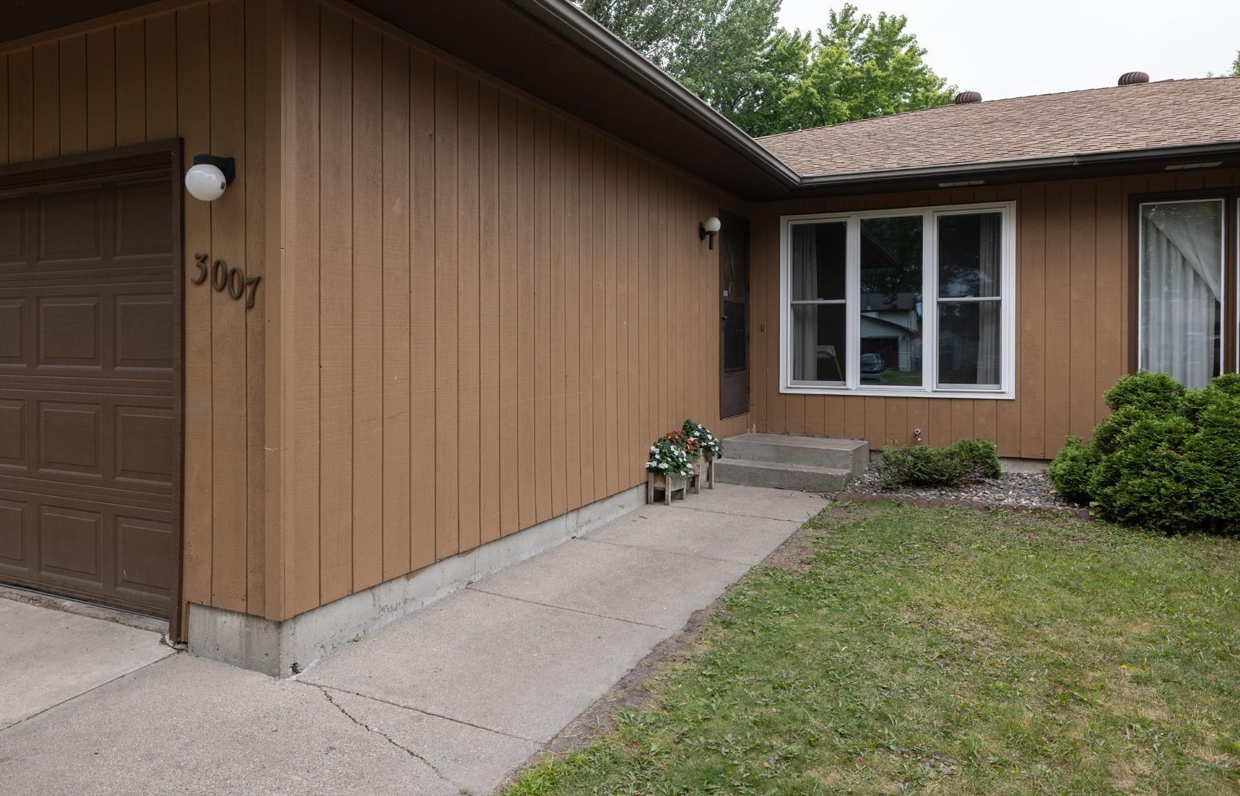 3007 18th Street S, Fargo ND 58103 - Photo 3 of 45