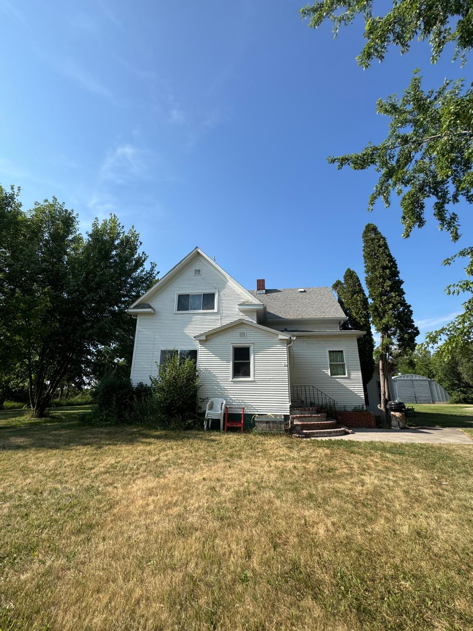 1917 single family home for sale at 1528 NE 154th ST NE in Buxton, ND — 4 bed, 1 bath (photo 3 of 31)