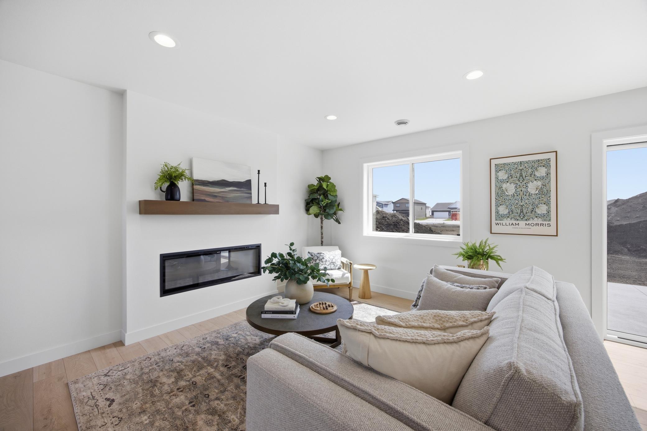 2026 single family home for sale at 4878 Hampton Circle S in Moorhead, MN — 3 bed, 3 bath (photo 5 of 25)