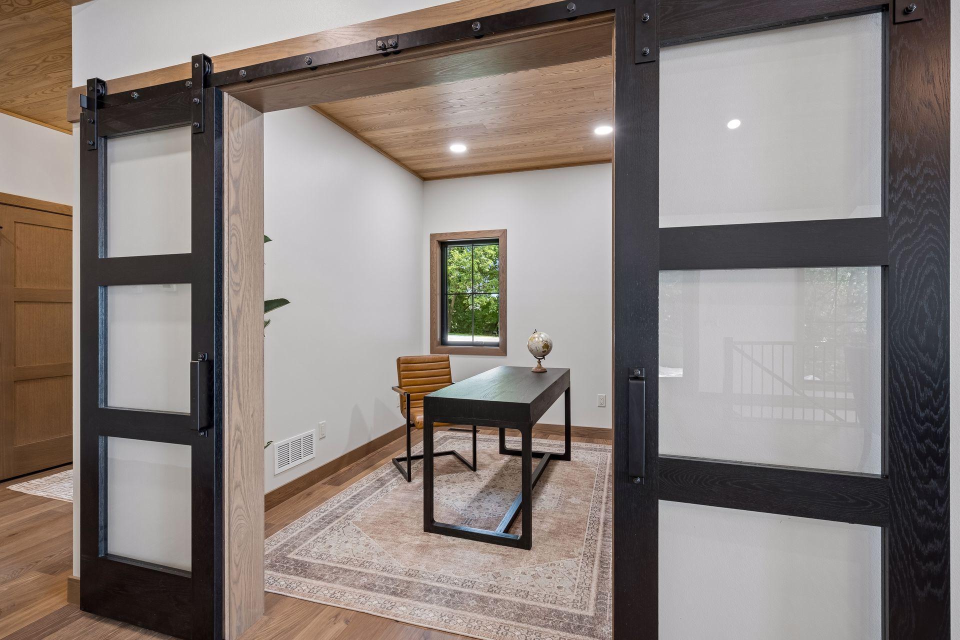 2025 single family home for sale at 4811 Wharry Heights Road SW in Alexandria, MN — 4 bed, 5 bath (photo 27 of 59)