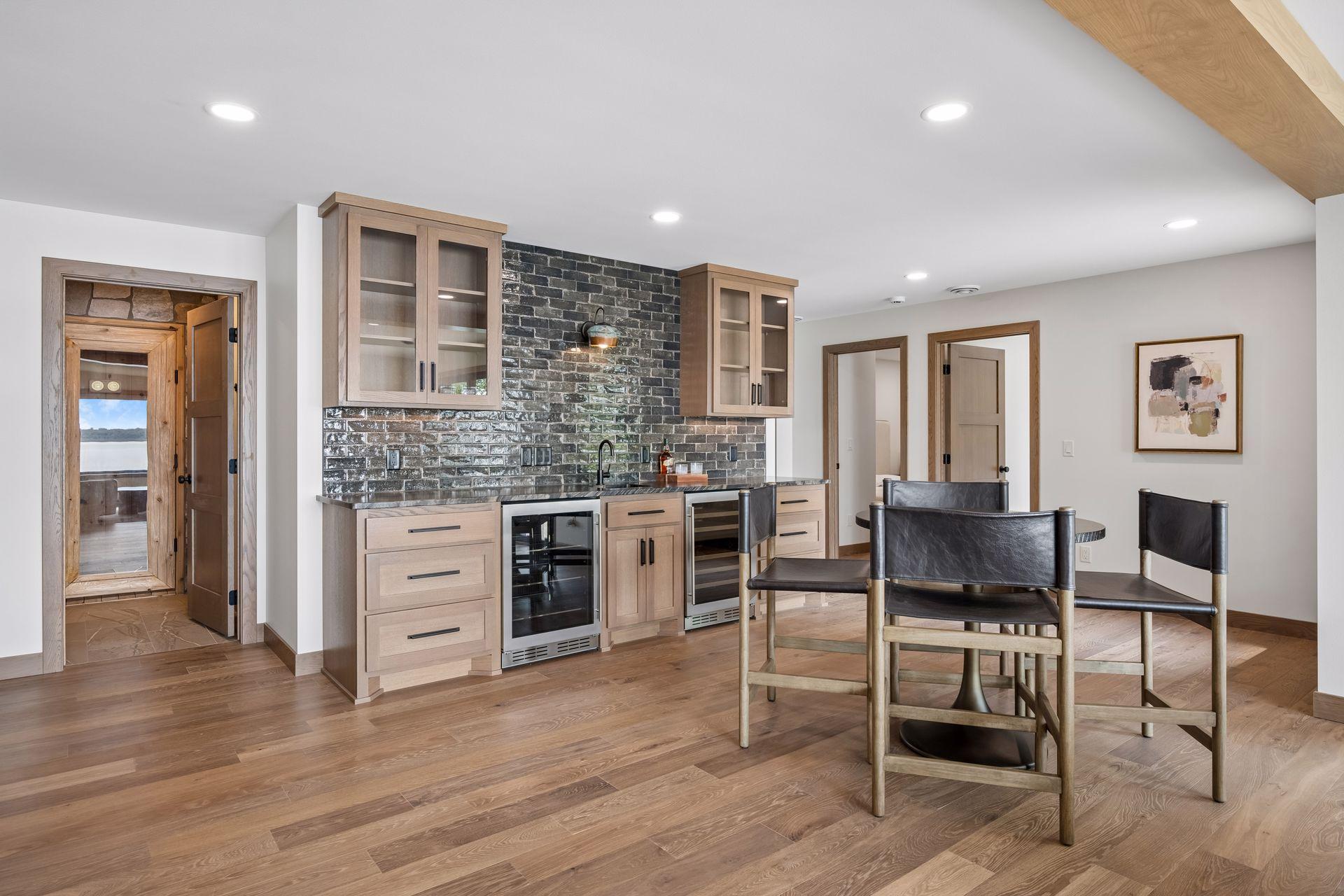 2025 single family home for sale at 4811 Wharry Heights Road SW in Alexandria, MN — 4 bed, 5 bath (photo 41 of 59)