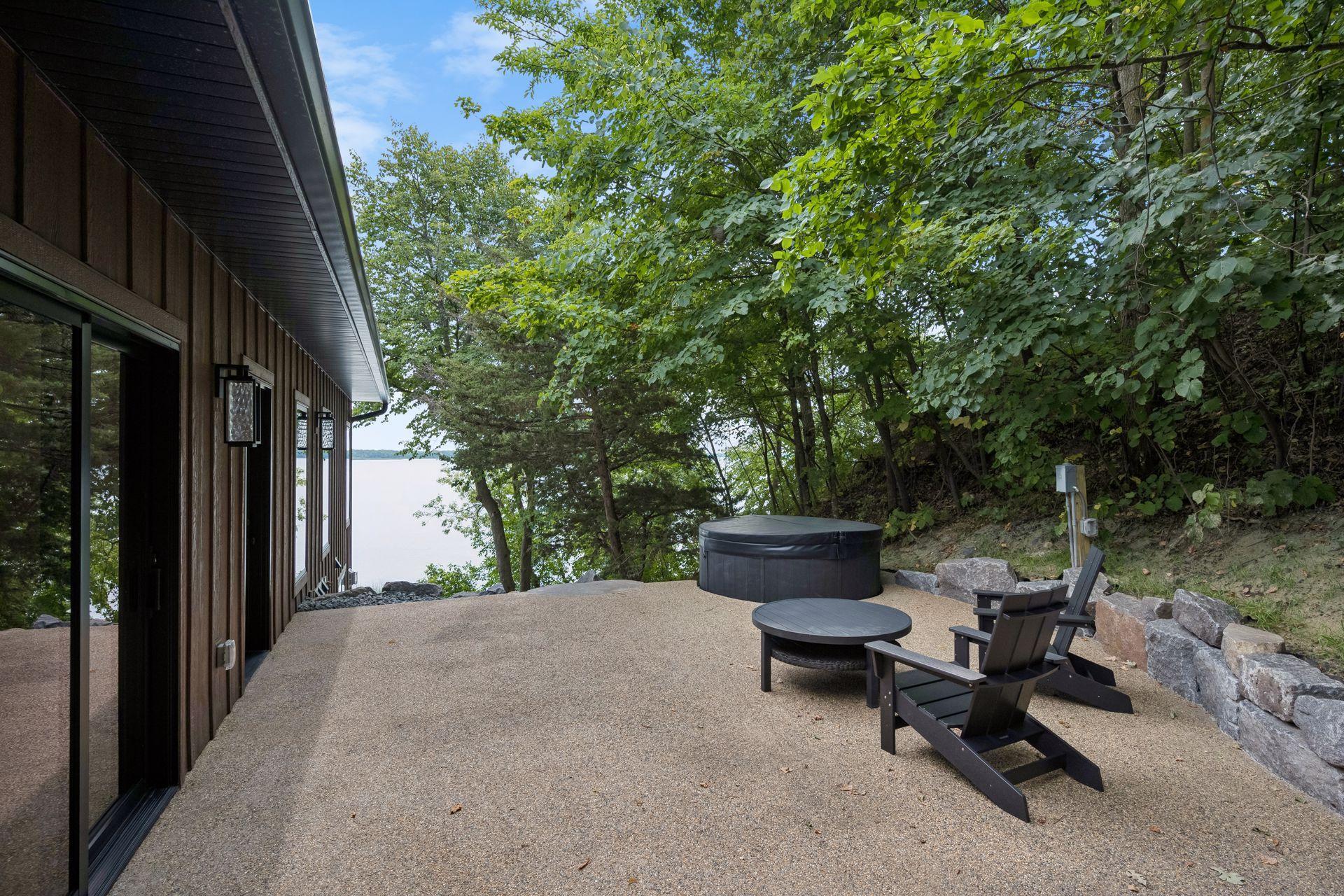 2025 single family home for sale at 4811 Wharry Heights Road SW in Alexandria, MN — 4 bed, 5 bath (photo 52 of 59)