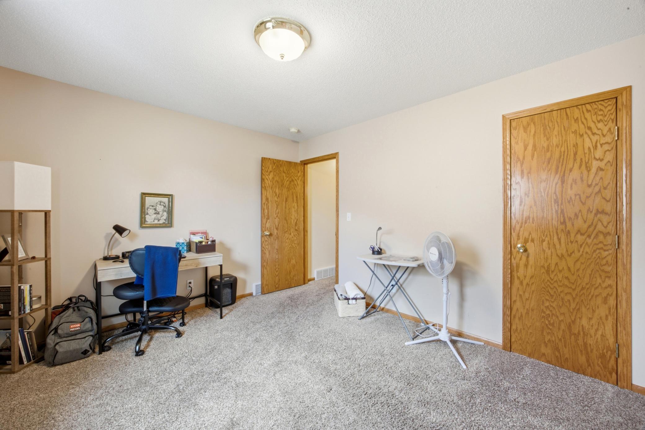 1206 18th Street N, Moorhead MN 56560 - Photo 17 of 28