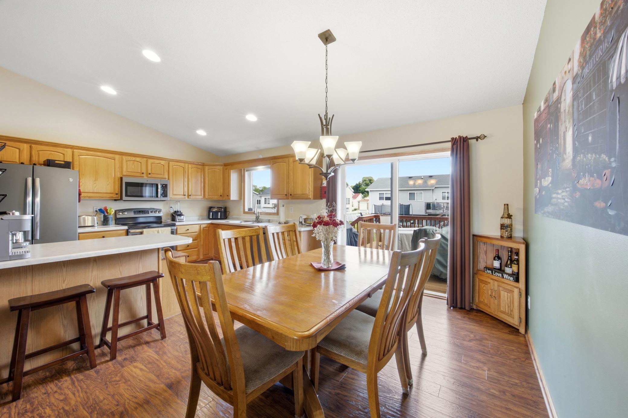 1206 18th Street N, Moorhead MN 56560 - Photo 10 of 28