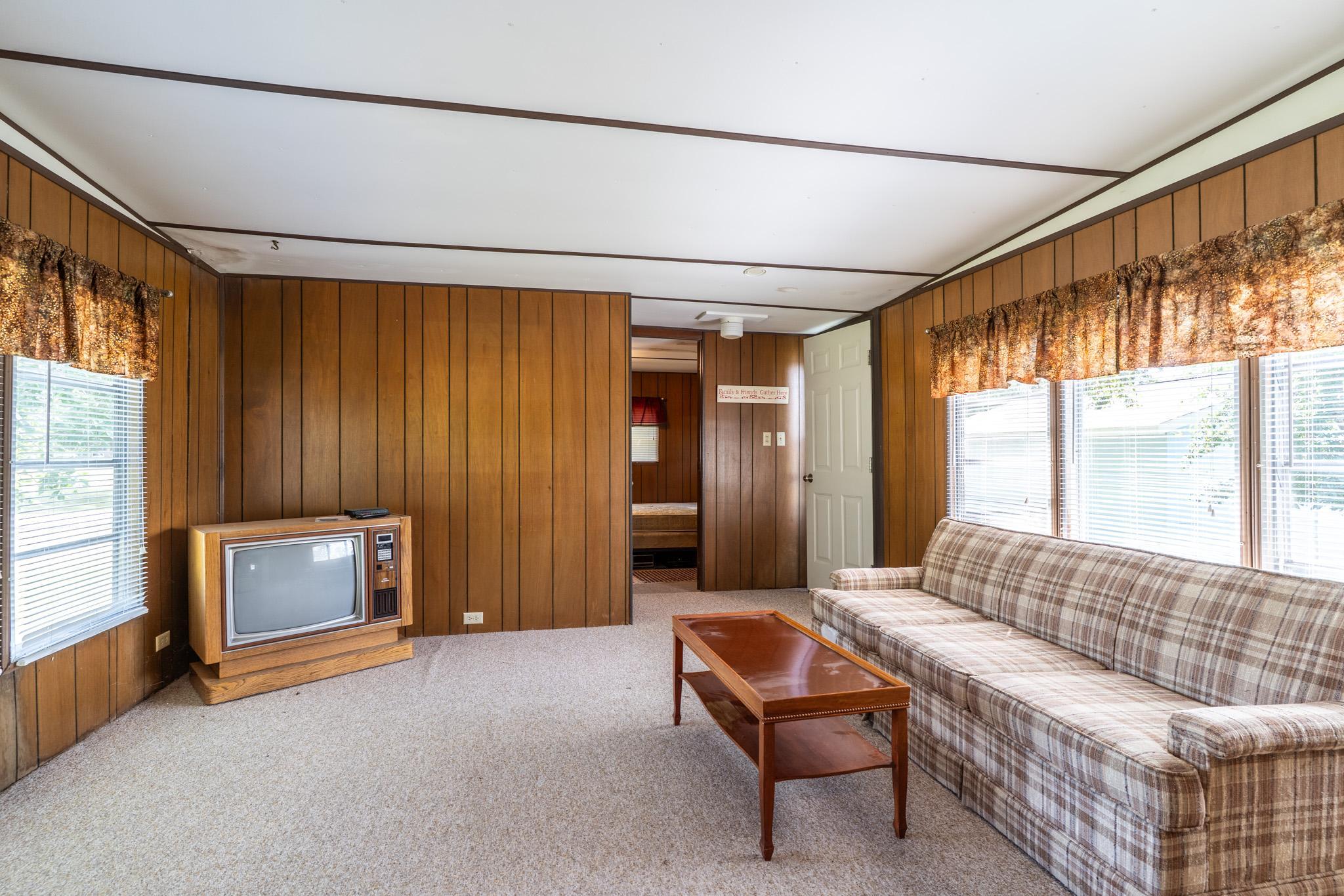 1950 single family home for sale at 11842 Lake Street SE in Mentor, MN — 2 bed, 1 bath (photo 19 of 26)