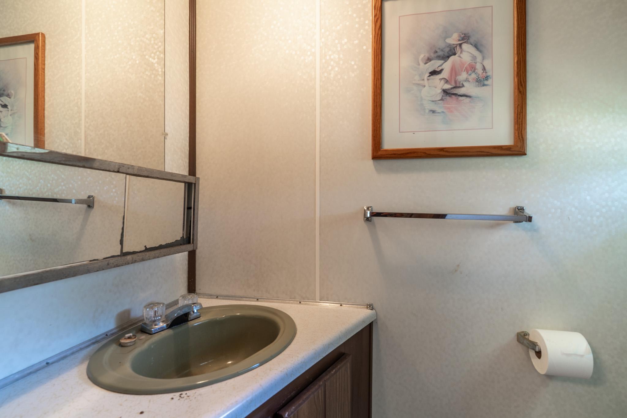 1950 single family home for sale at 11842 Lake Street SE in Mentor, MN — 2 bed, 1 bath (photo 26 of 26)